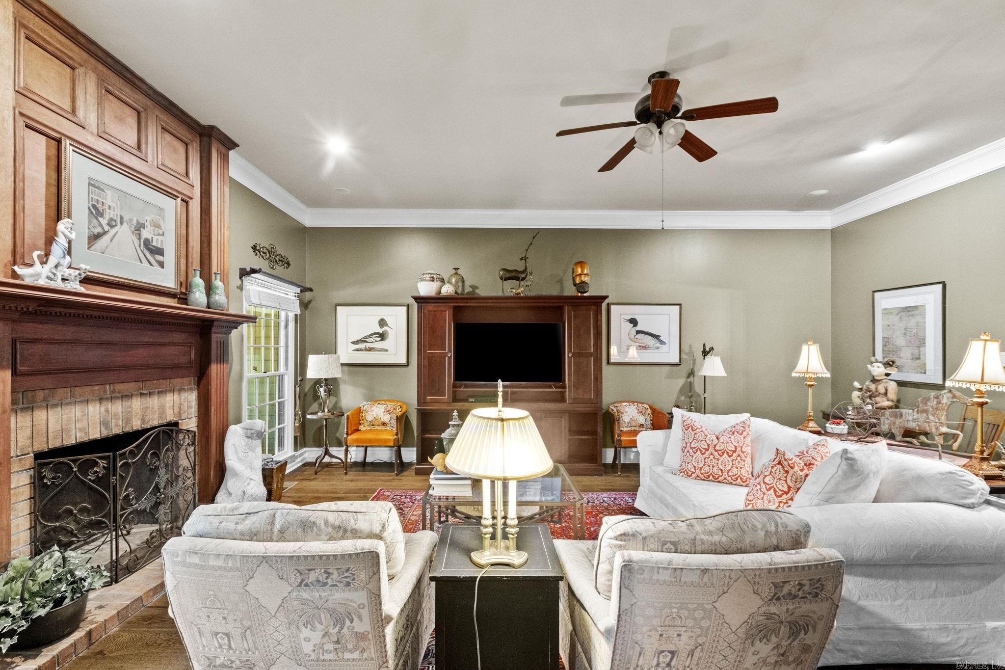 WINDSOR VALLEY ADDN - Residential