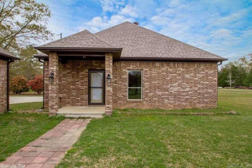 Open floor plan with all the appliances included and the utilities paid. This home offers large master suite and walk in closet with a laundry hookups, magnificent fireplace with open floor plan from the kitchen through the nook and the living room. All the appliances are stainless steel and new. Close to both front and the back entrance of LRAFB!! Call us to check it out.