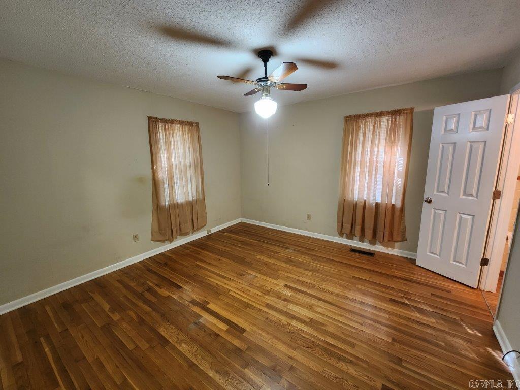 Metes & Bounds - Residential Lease