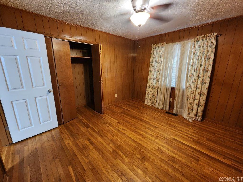 Metes & Bounds - Residential Lease