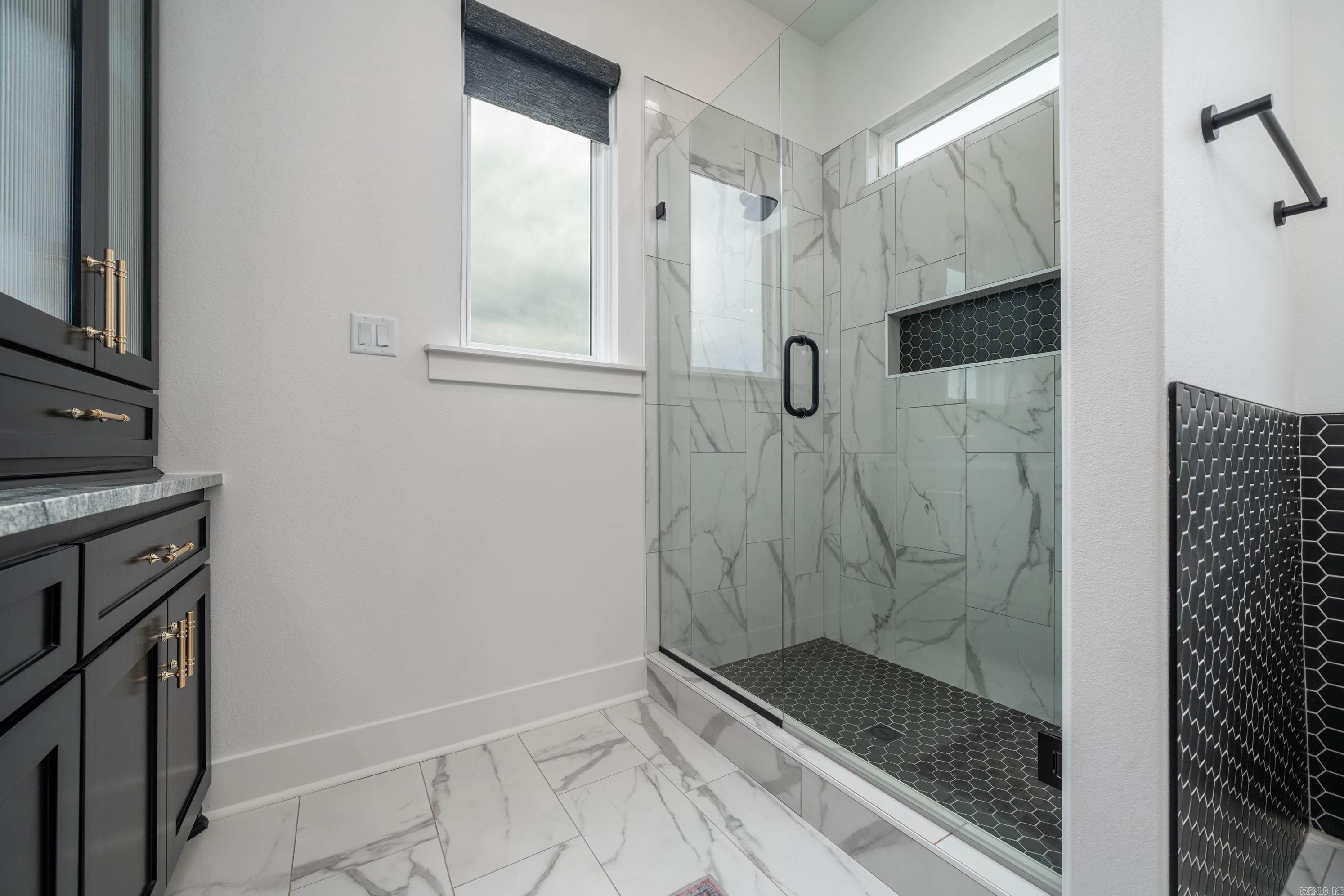 THE POINTE HURRICANE ESTATES - Residential