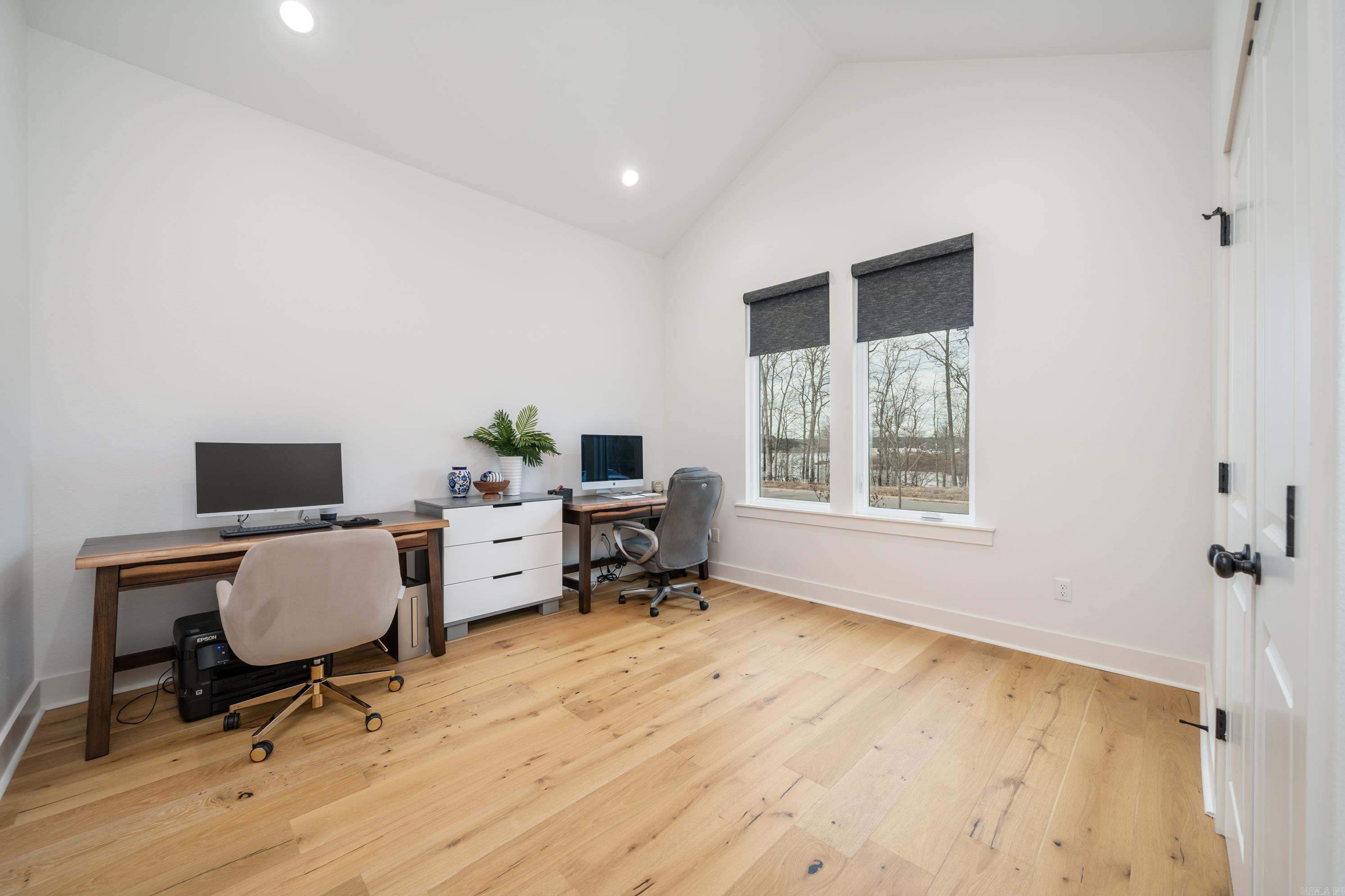 THE POINTE HURRICANE ESTATES - Residential