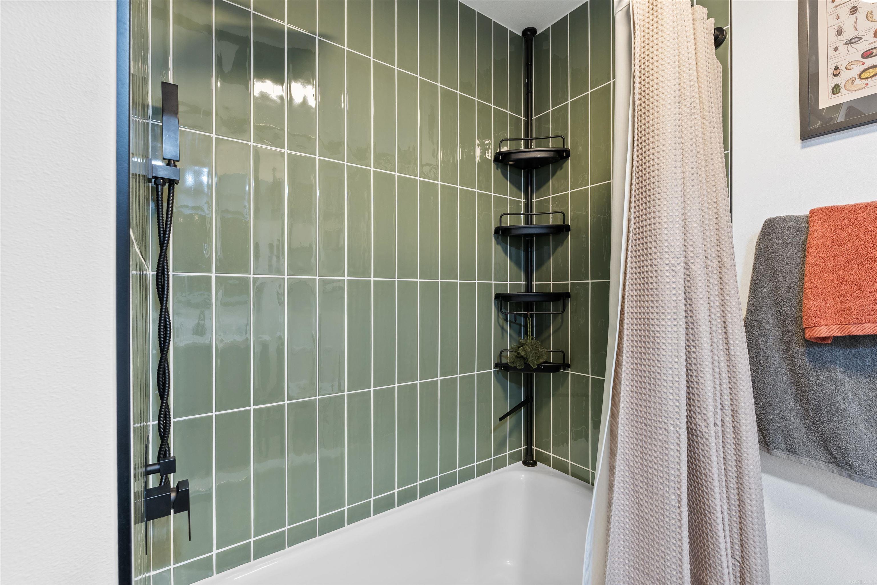 WALNUT VALLEY - Residential