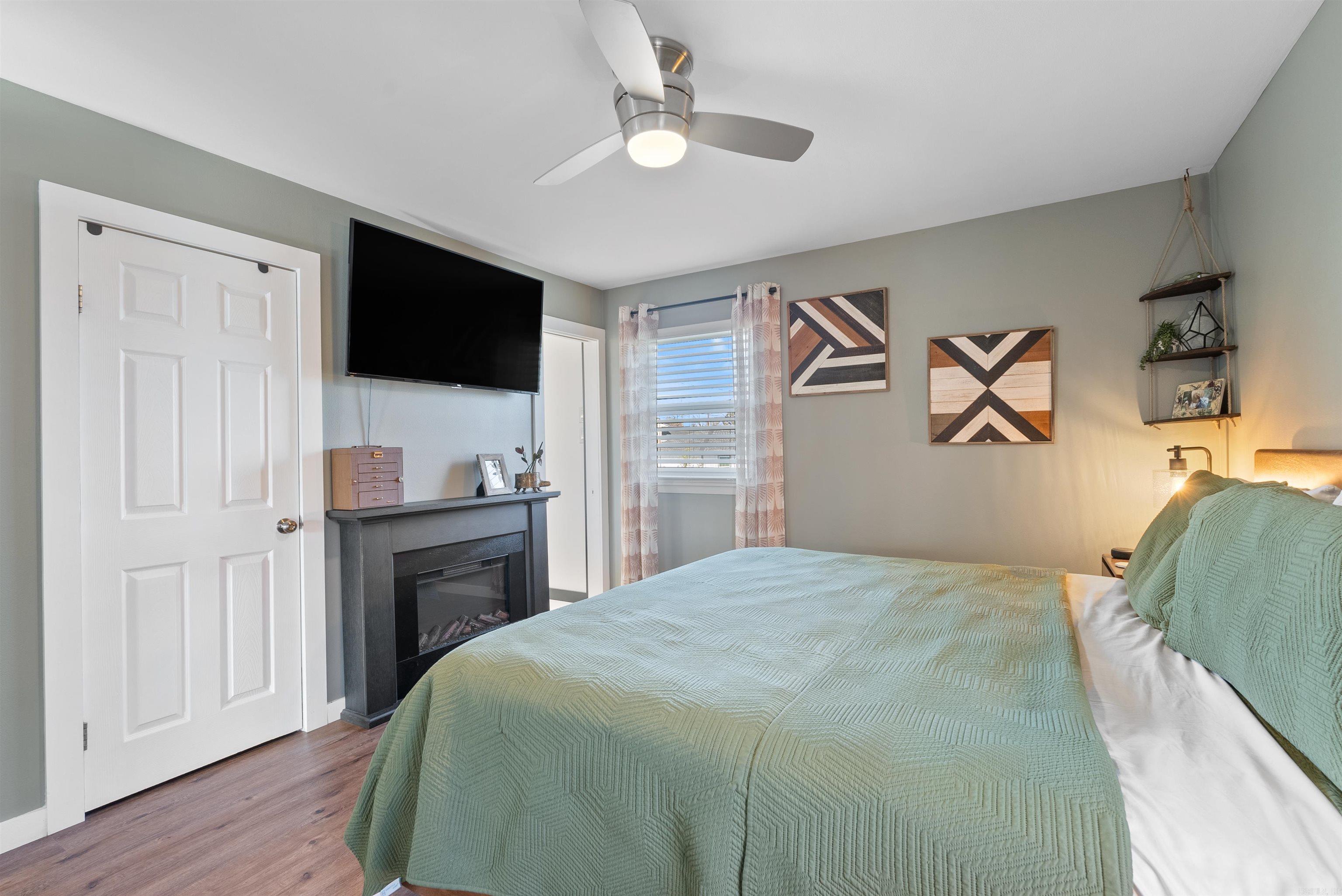 WALNUT VALLEY - Residential