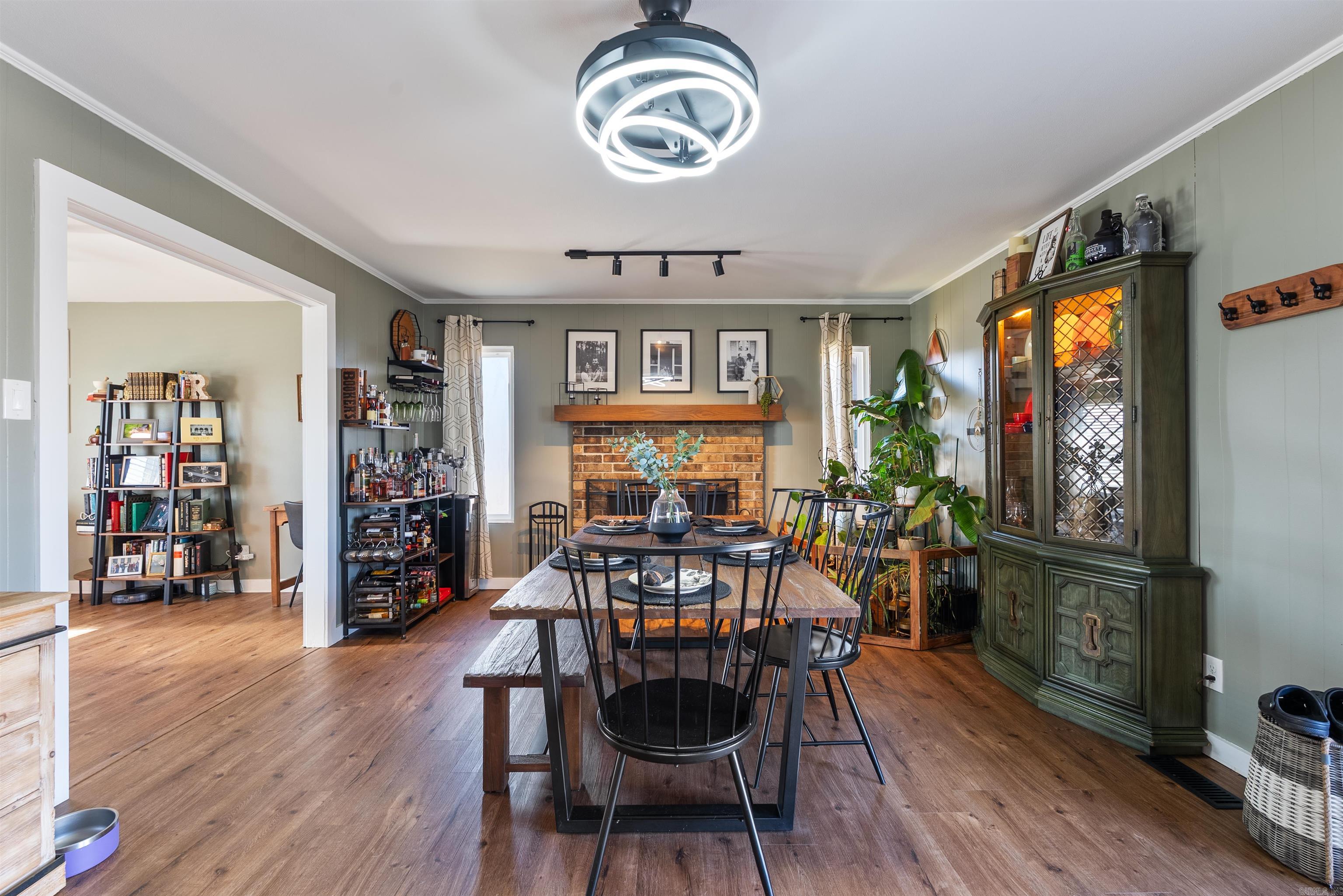 WALNUT VALLEY - Residential