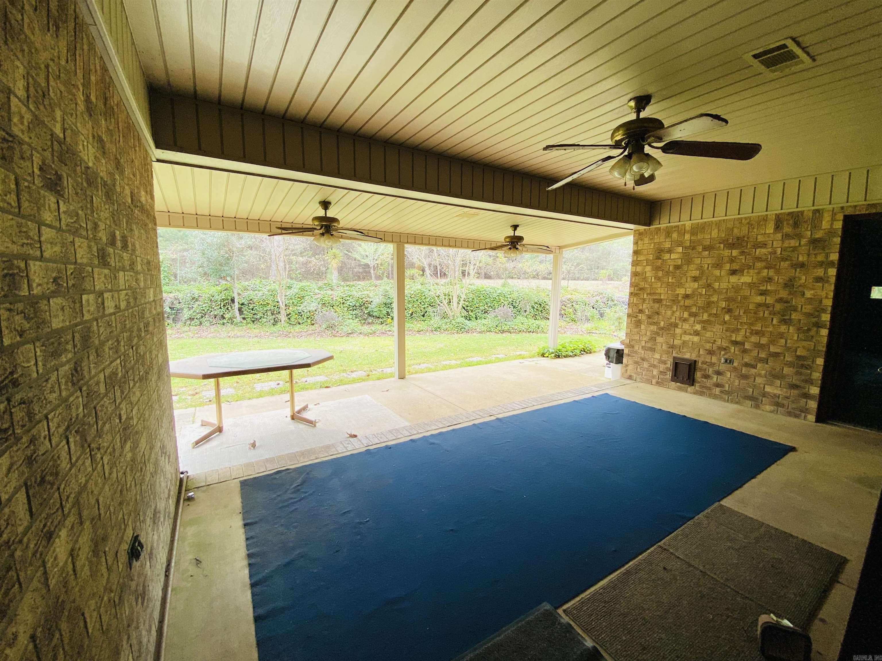 FAIROAKS - Residential