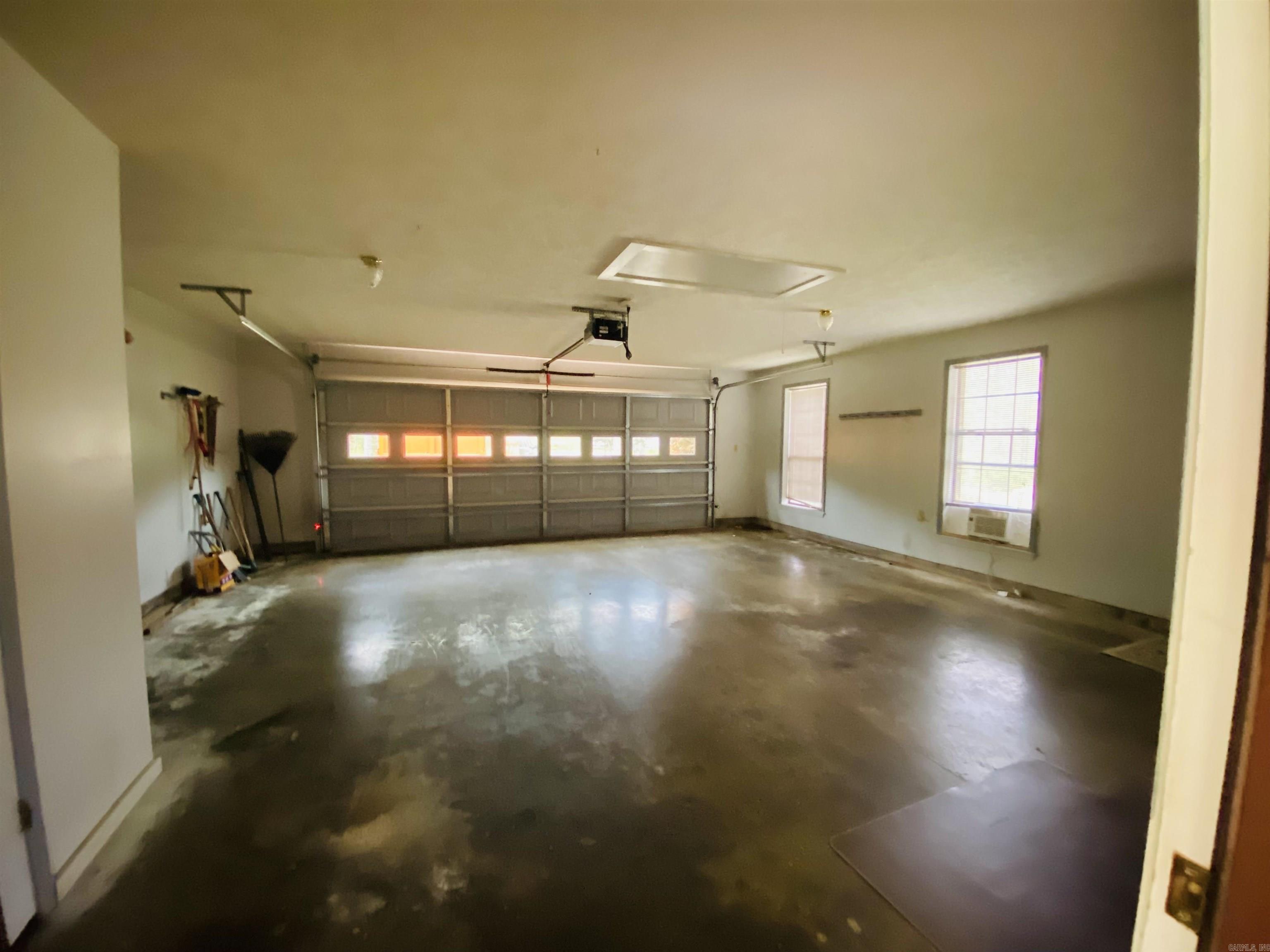 FAIROAKS - Residential