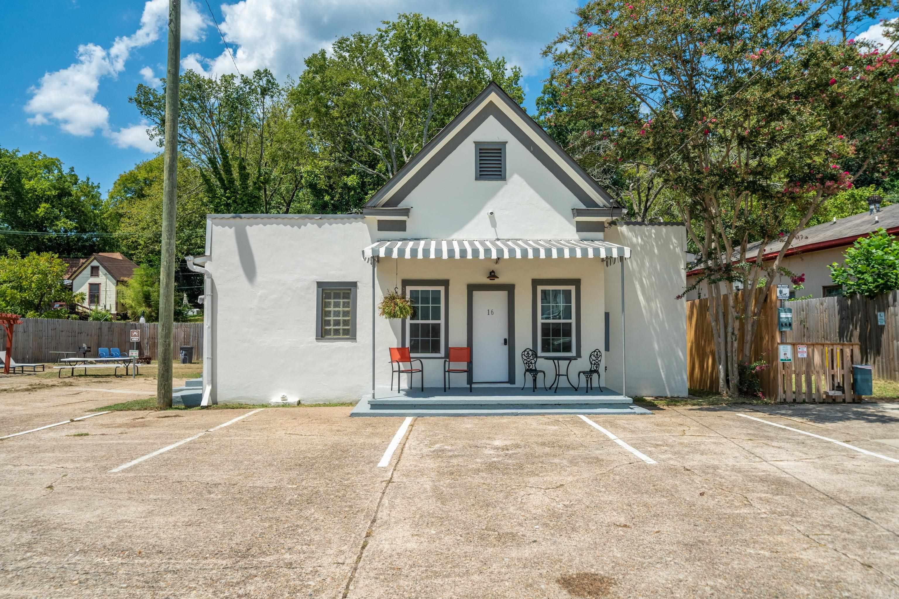 US Hot Springs Reservation - Commercial Sale
