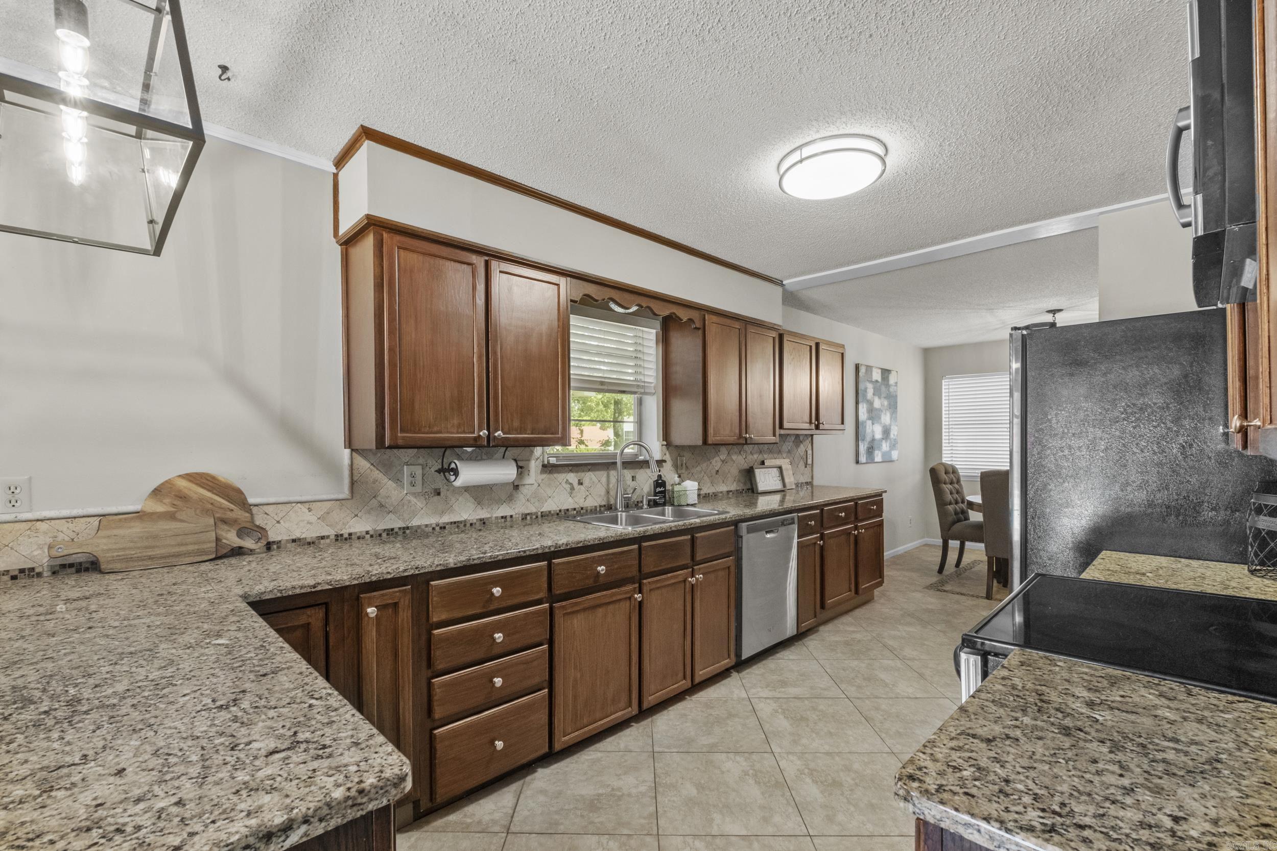 INDIAN HILLS WEST - Residential