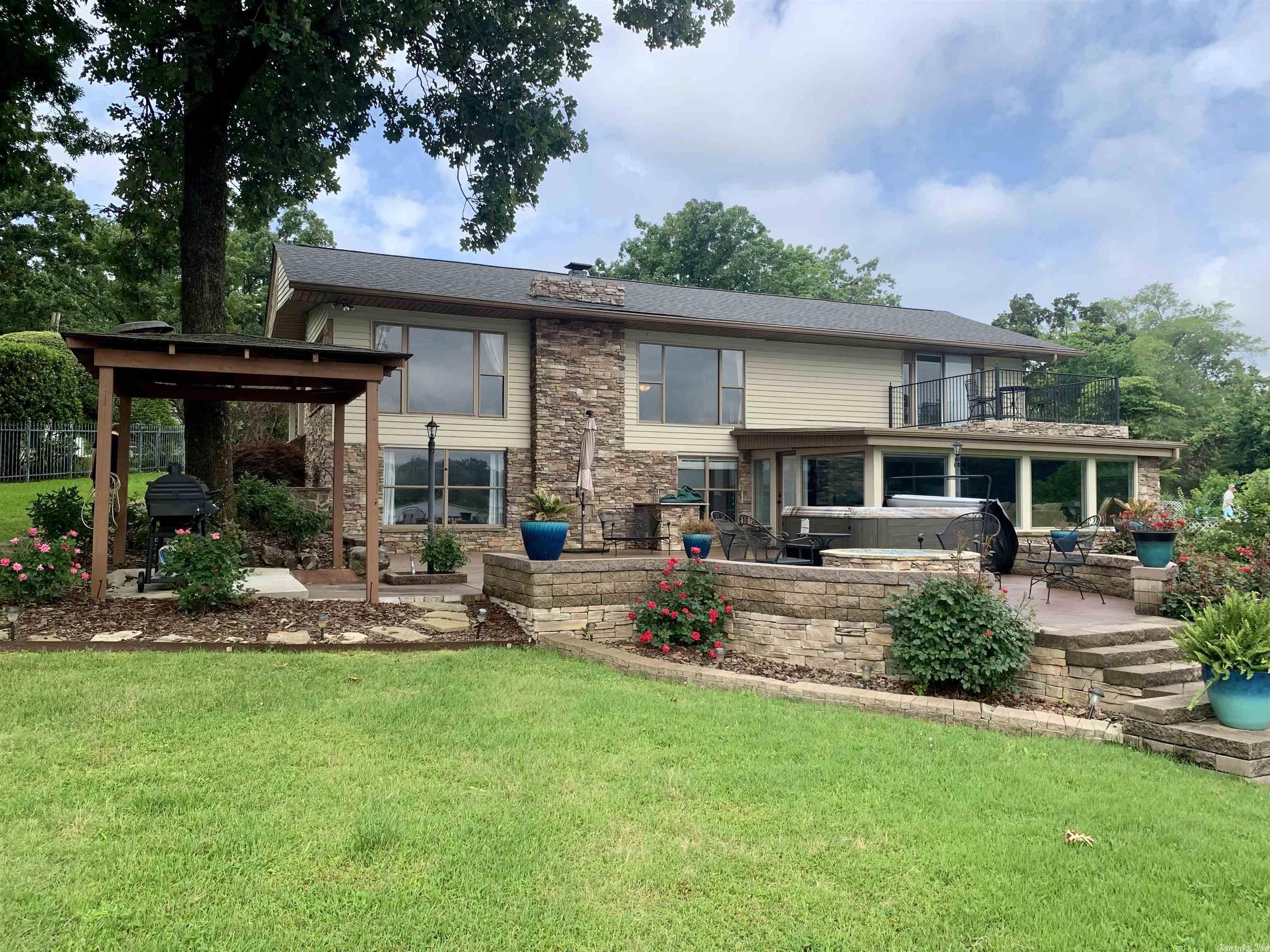 Carpenter CL - Residential