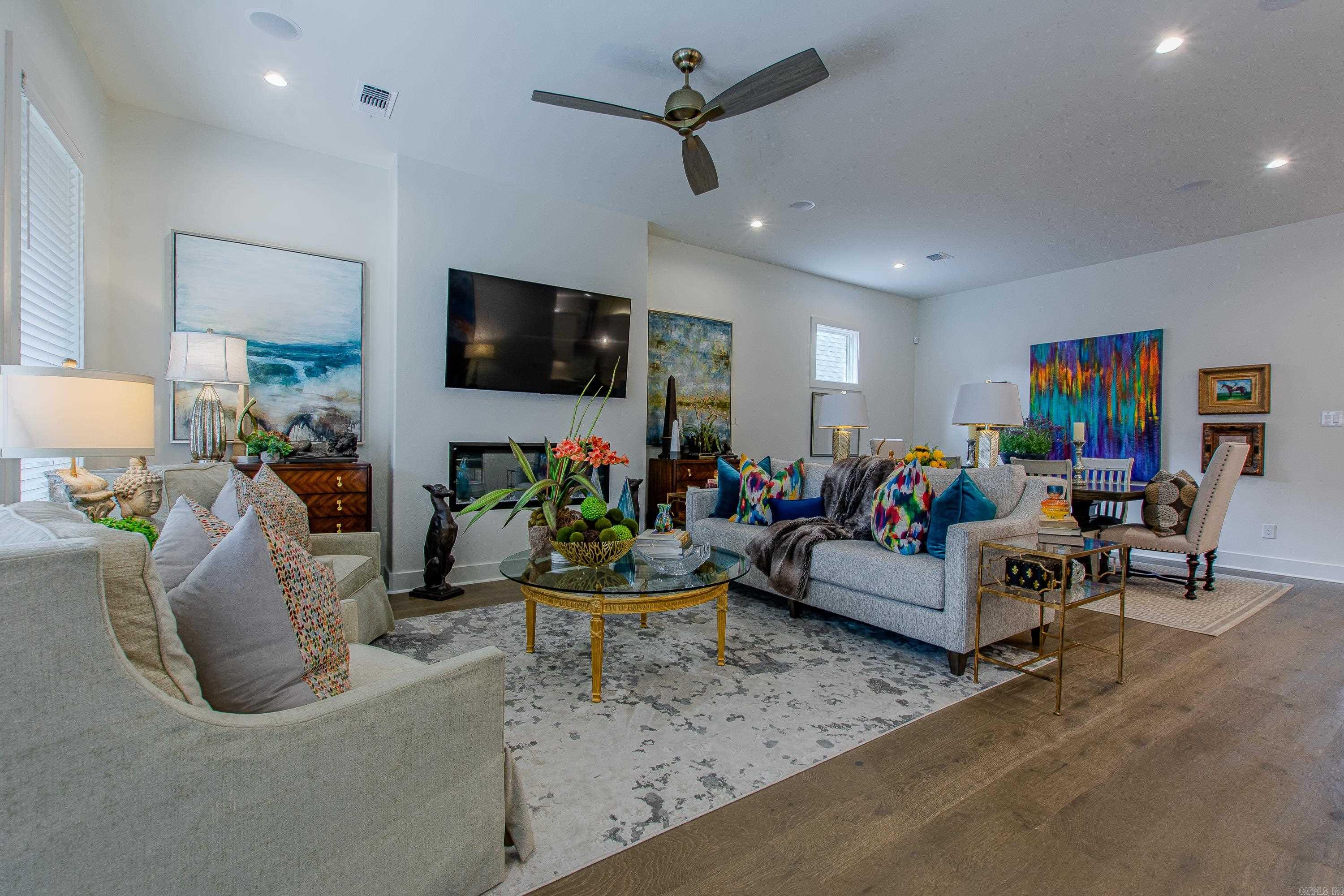 MERGERON COURT - Residential