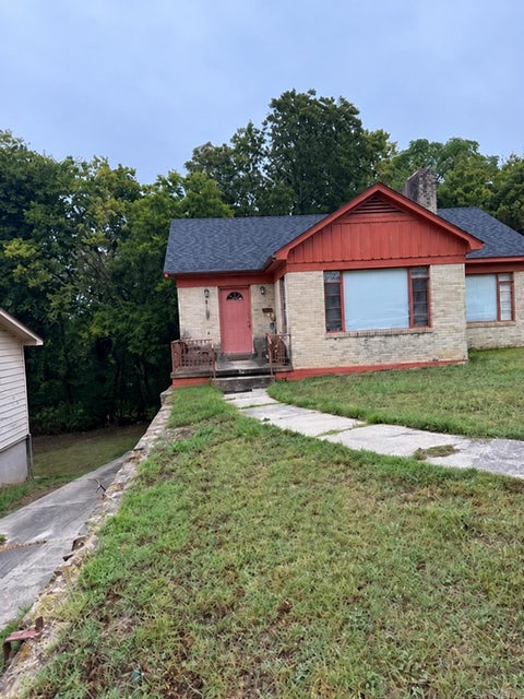 Photo of 2715 Broadway St ST, Little Rock, AR 72206 (MLS # 26042301)