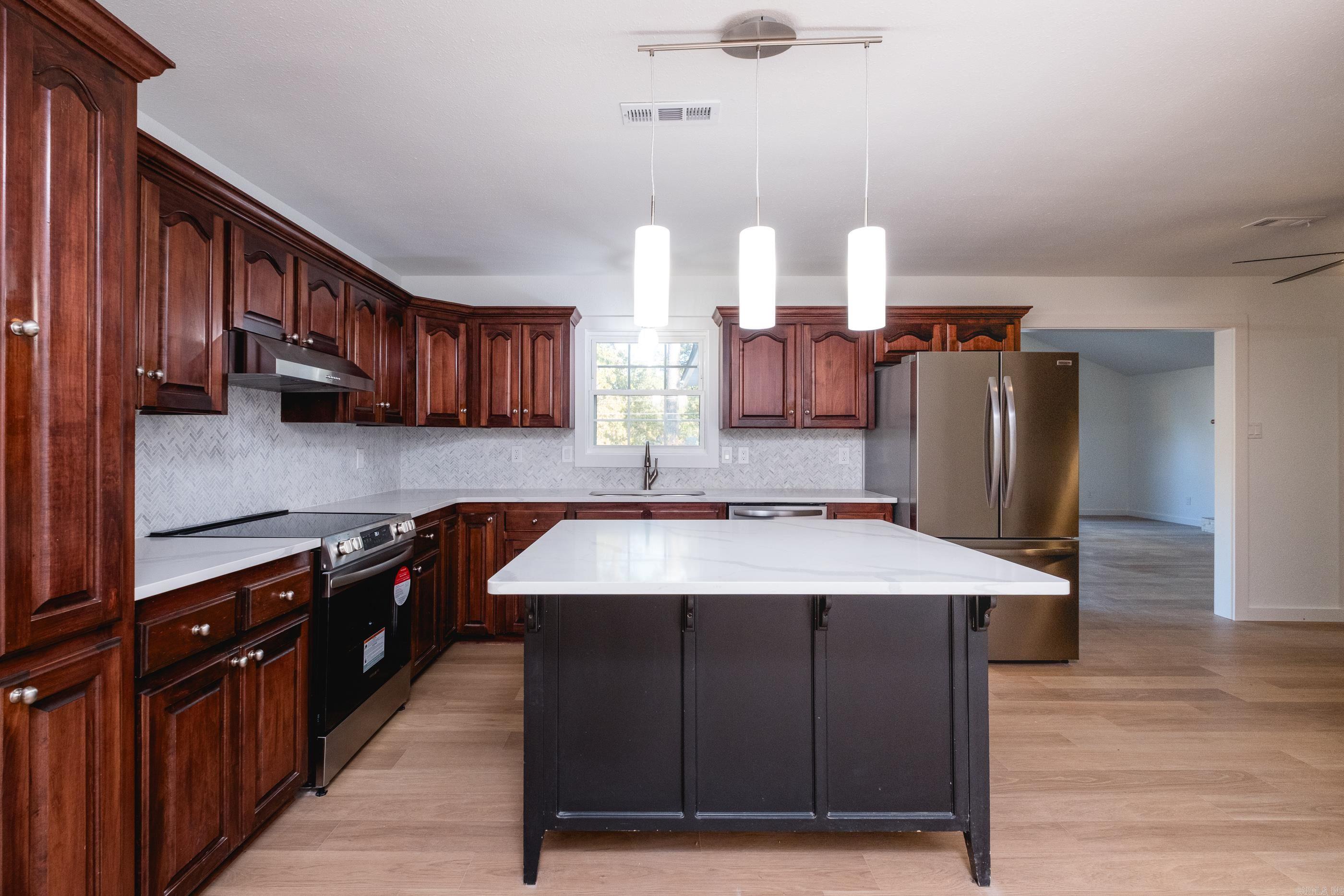 MELODY HILLS ANNEX - Residential