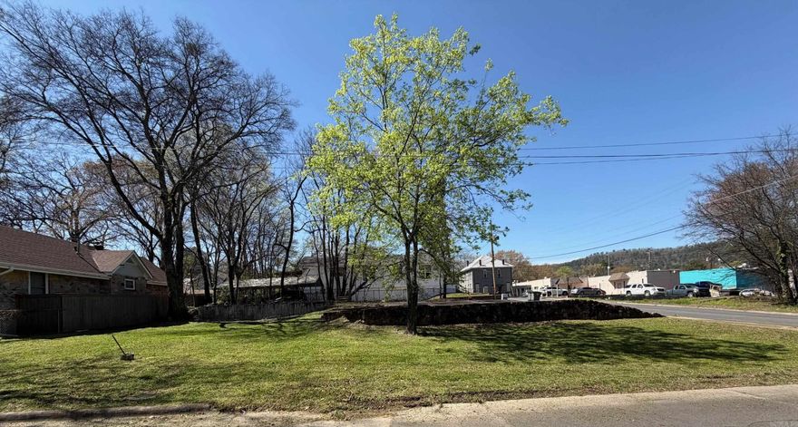 Nice city lot just off Central Close to bus route