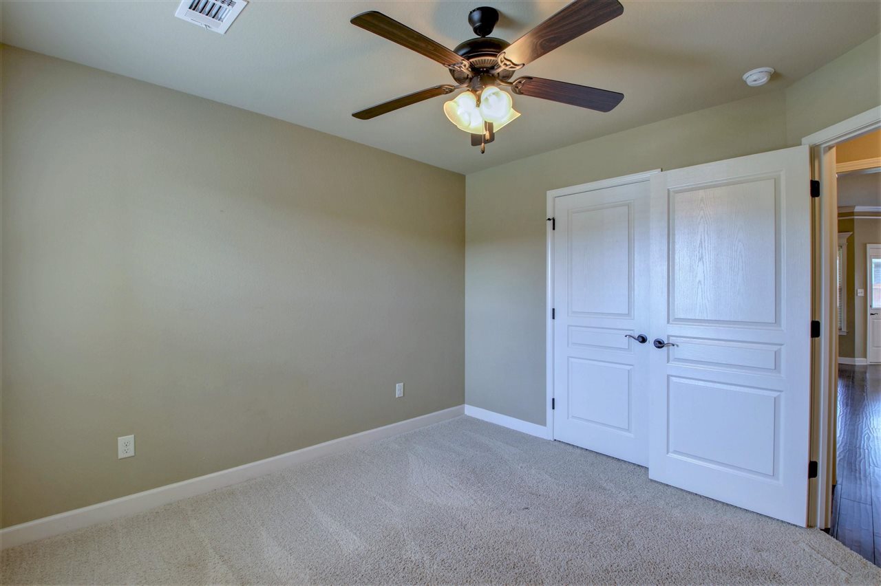 Huntington Place - Residential