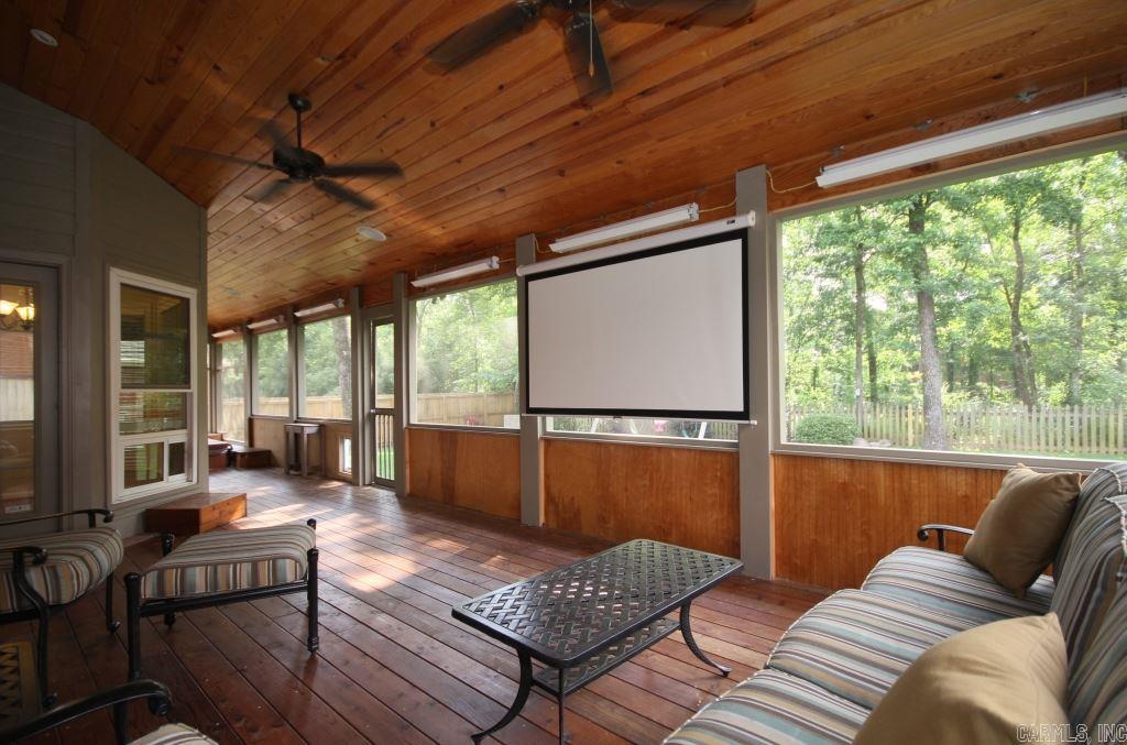 CHENAL VALLEY ABERDEEN - Residential