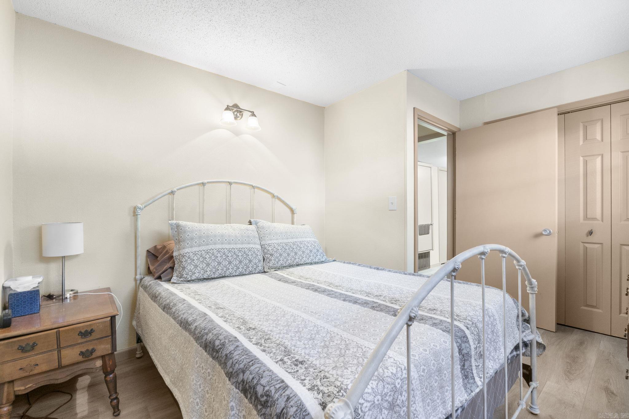 Lake View - Residential Lease