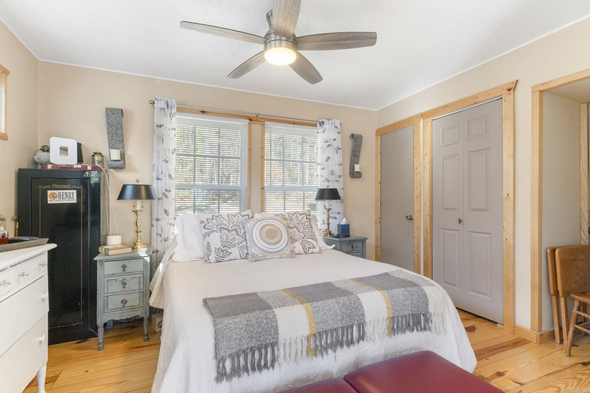 Lake View - Residential Lease