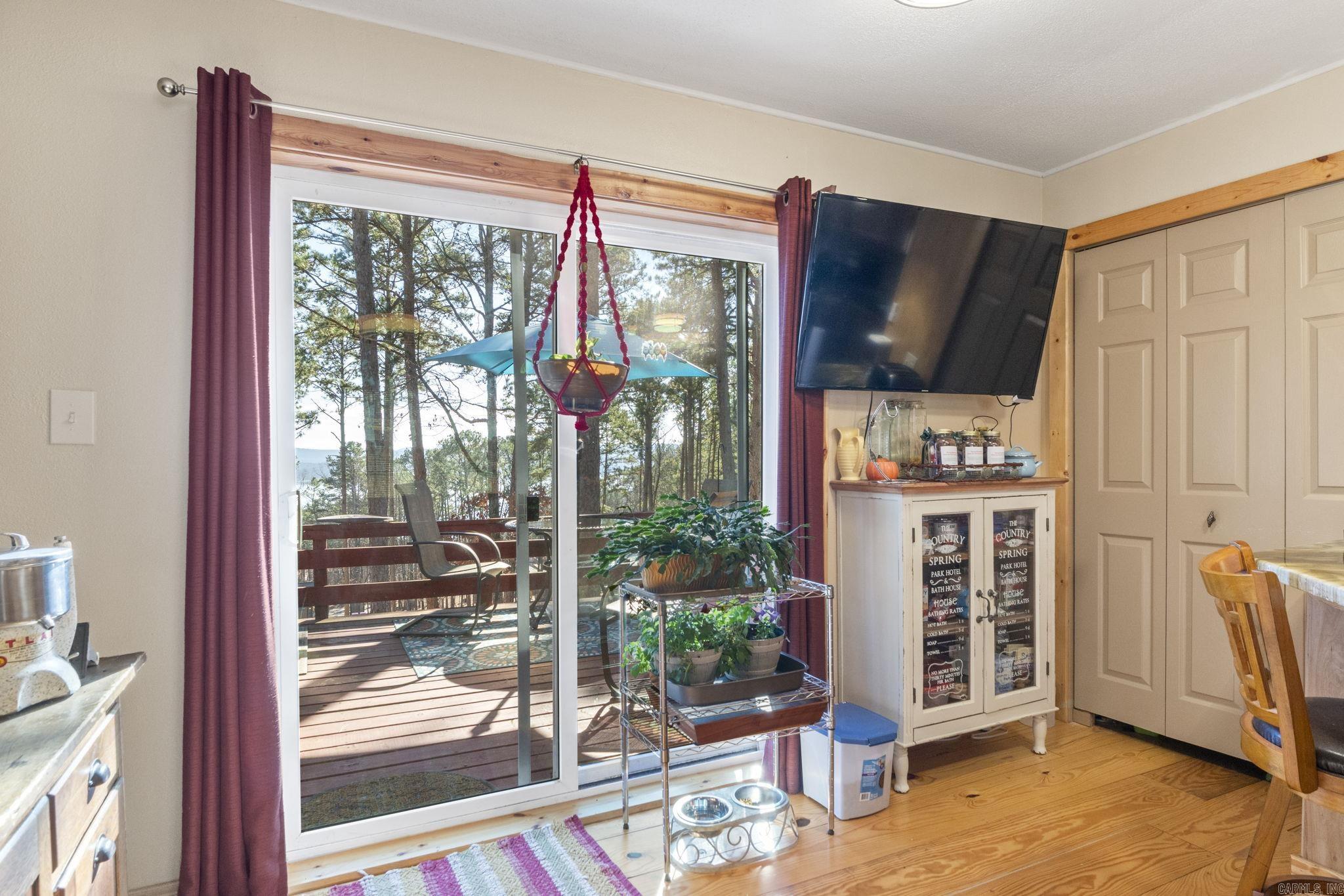 Lake View - Residential Lease