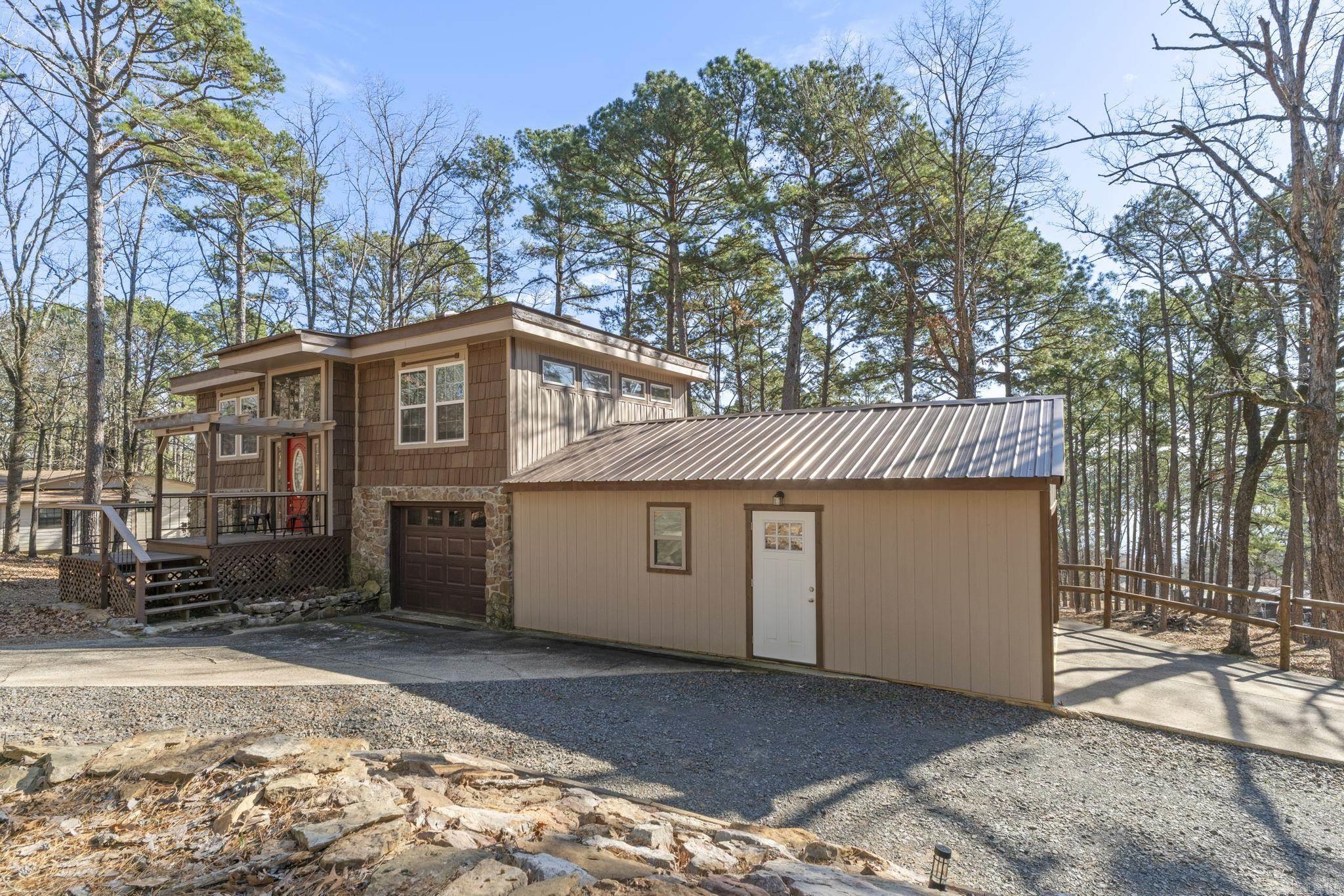 Lake View - Residential Lease