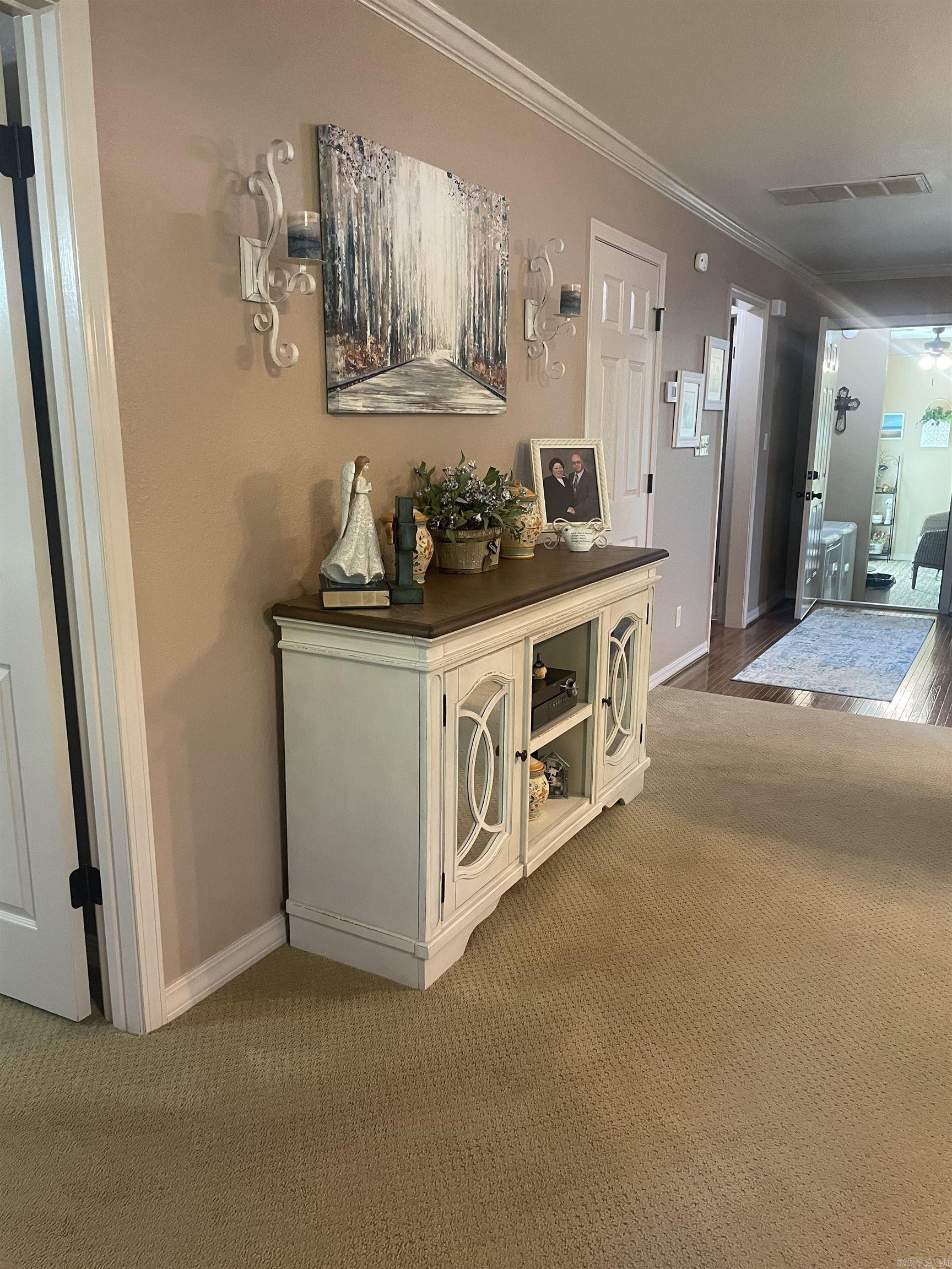 RIVER OAKS TRACE - Residential