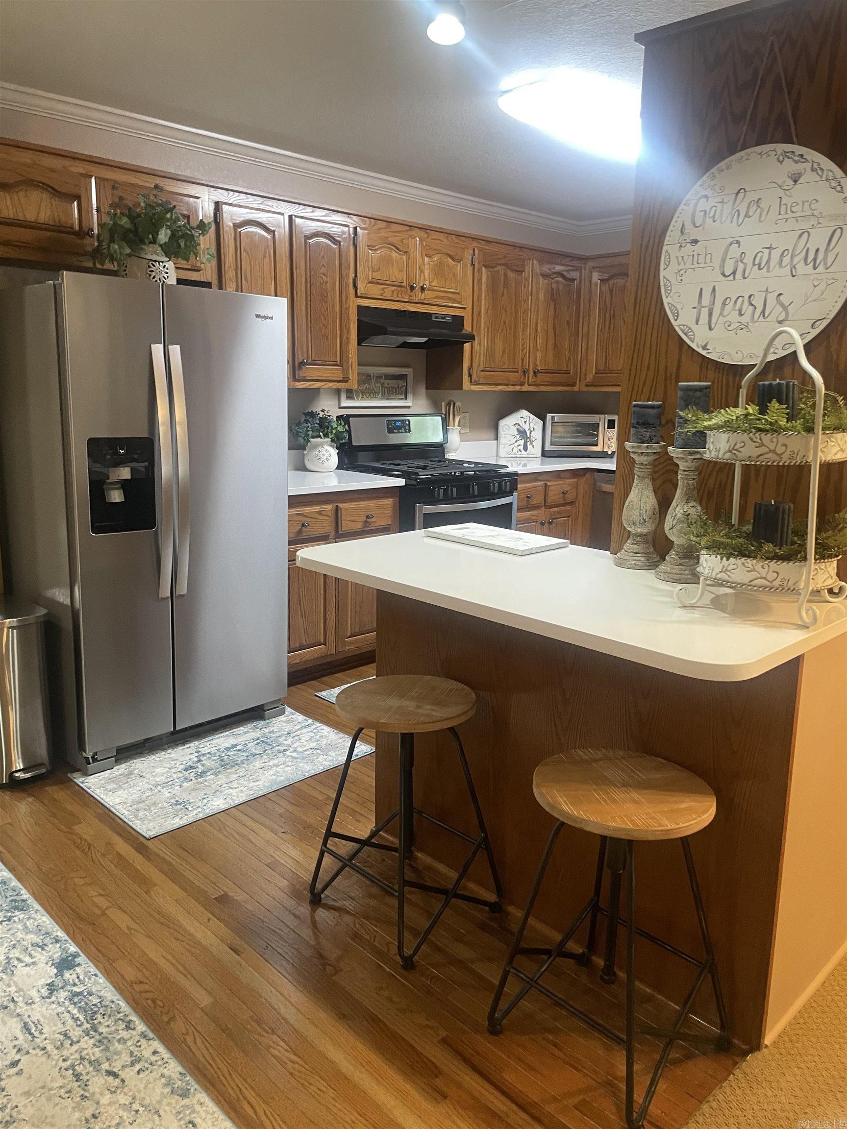 RIVER OAKS TRACE - Residential