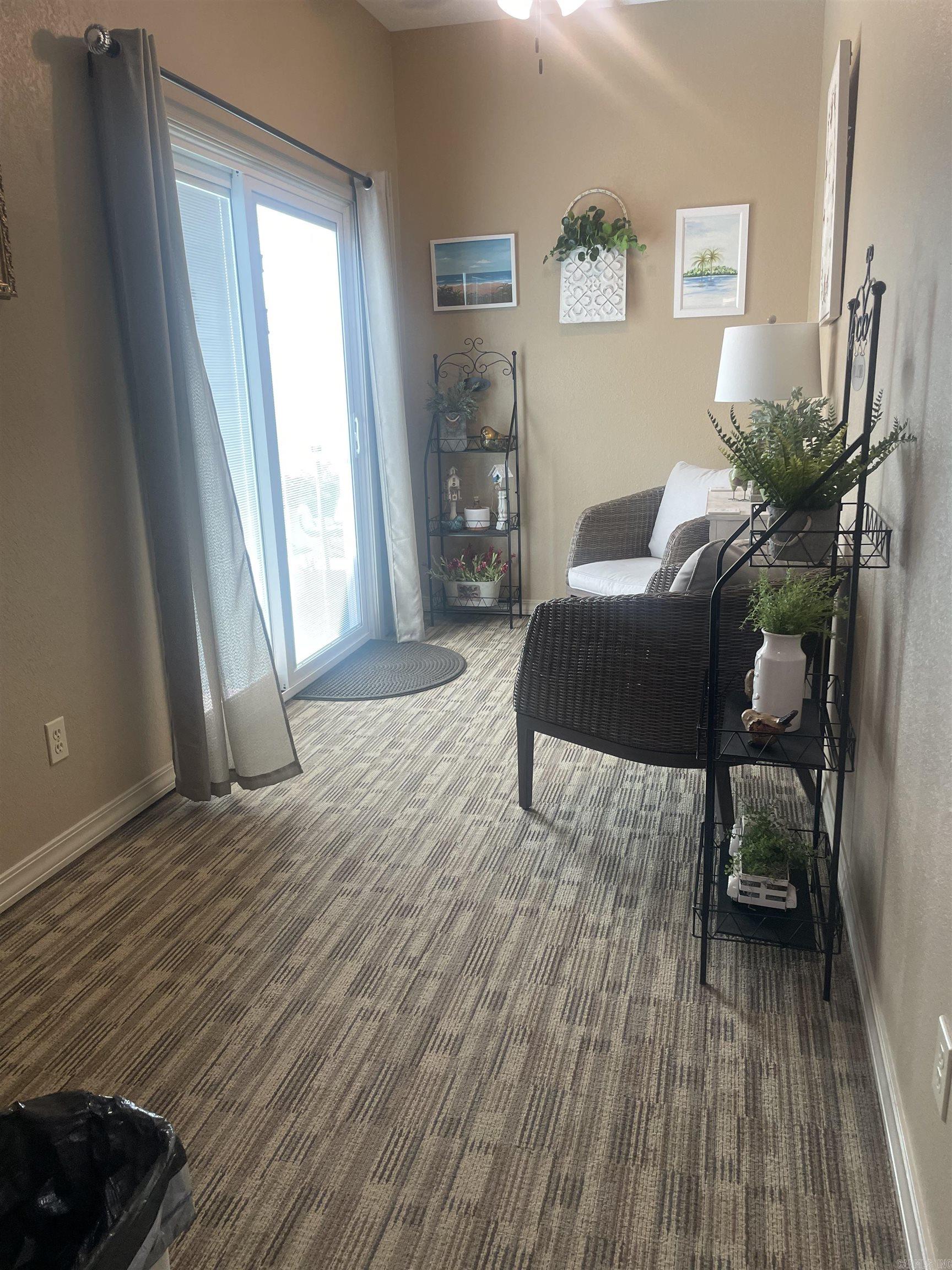 RIVER OAKS TRACE - Residential