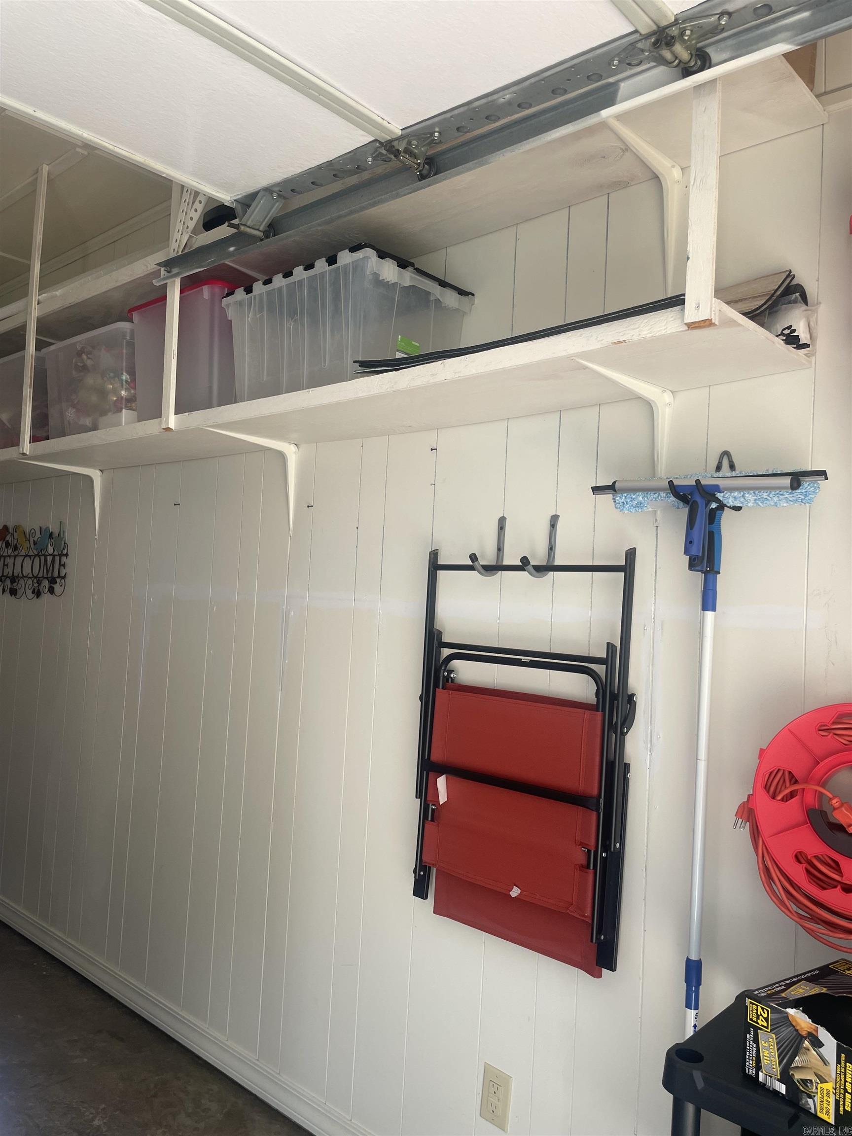 RIVER OAKS TRACE - Residential