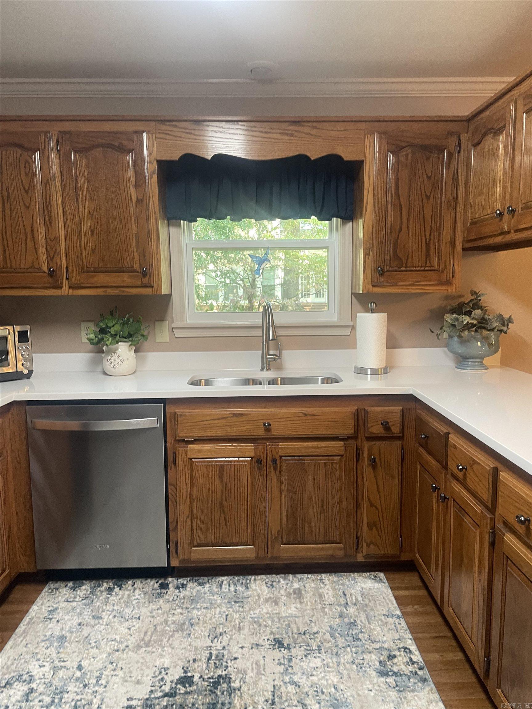 RIVER OAKS TRACE - Residential