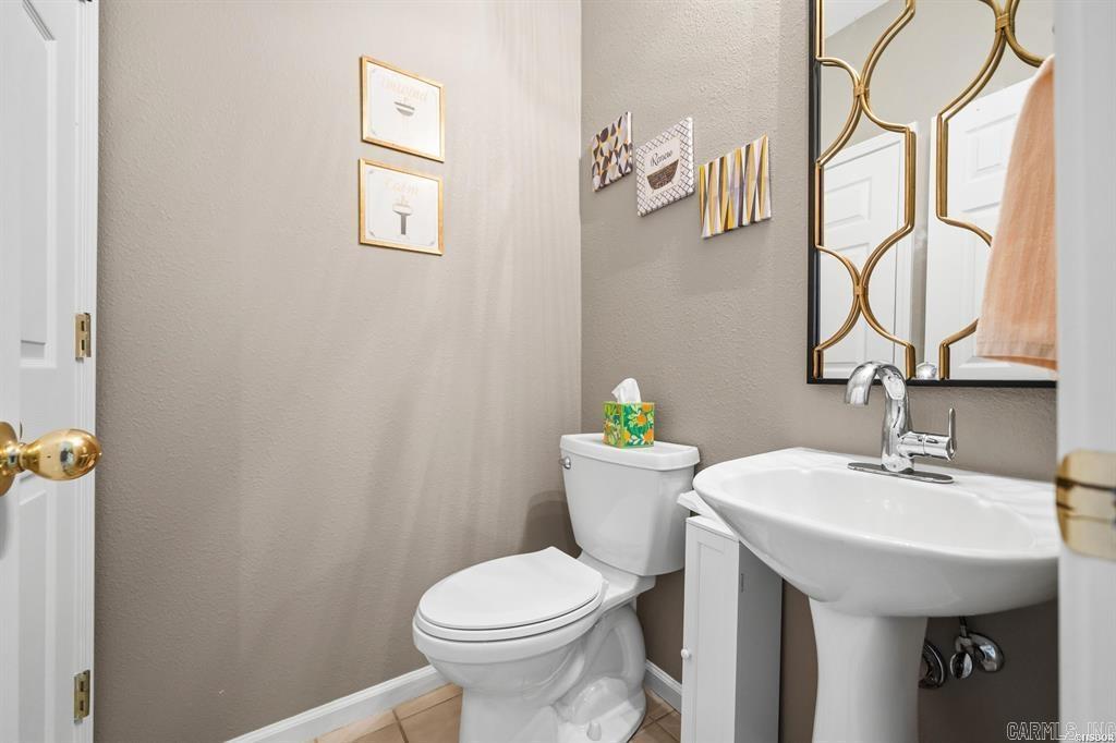 BAYSHORE TOWNHOMES - Residential