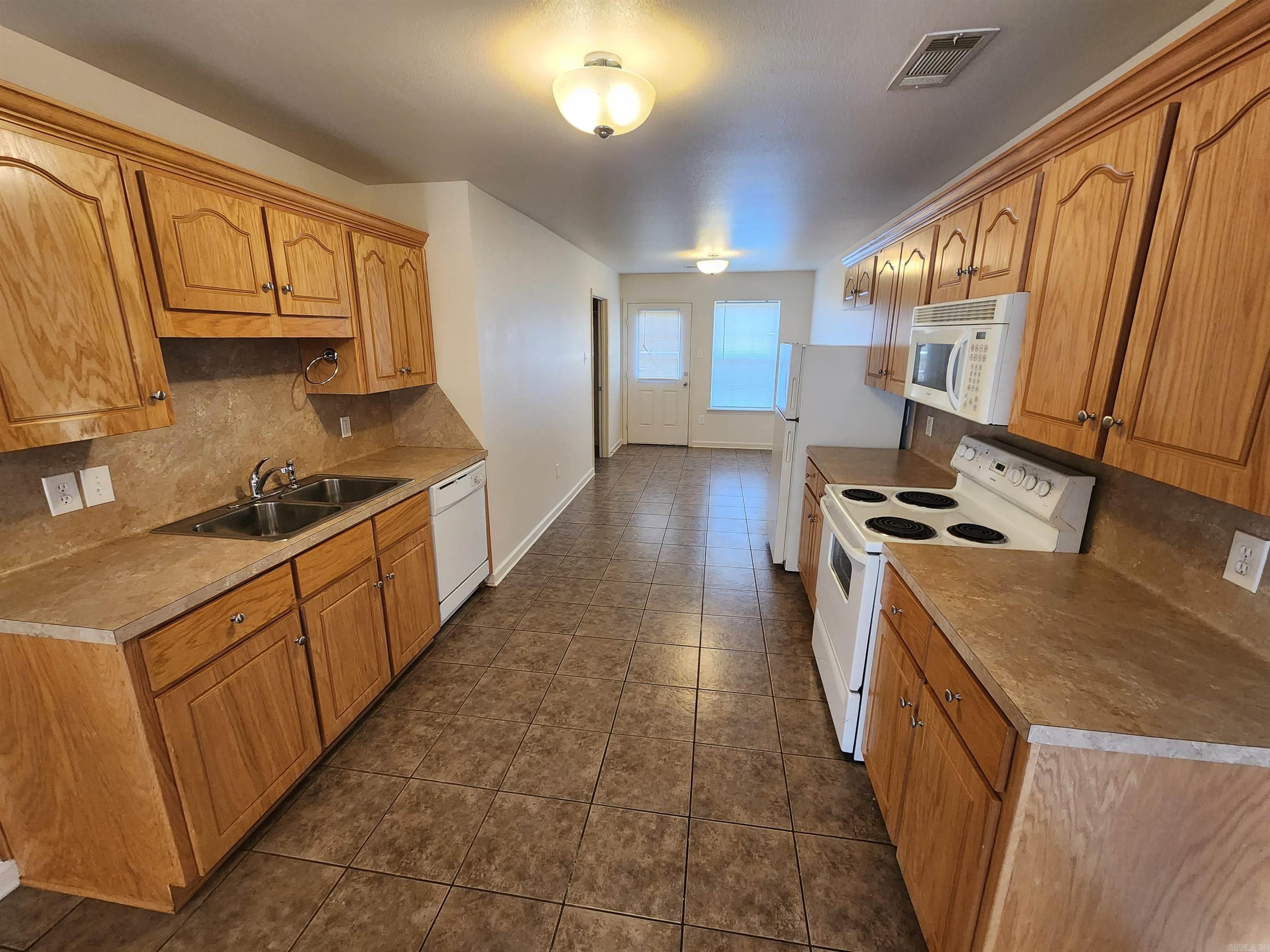 Not in Subdivision - Residential Lease