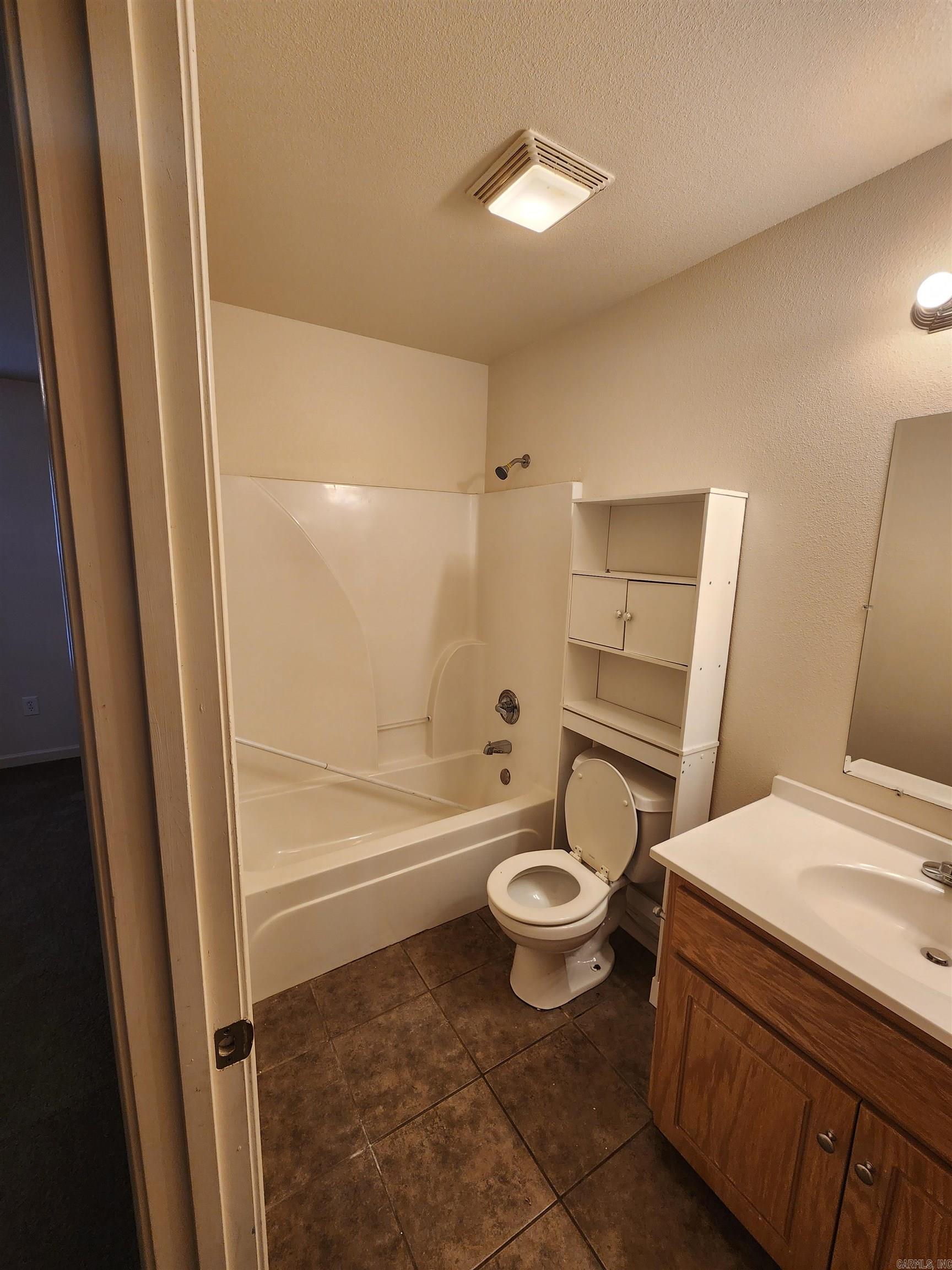 Not in Subdivision - Residential Lease