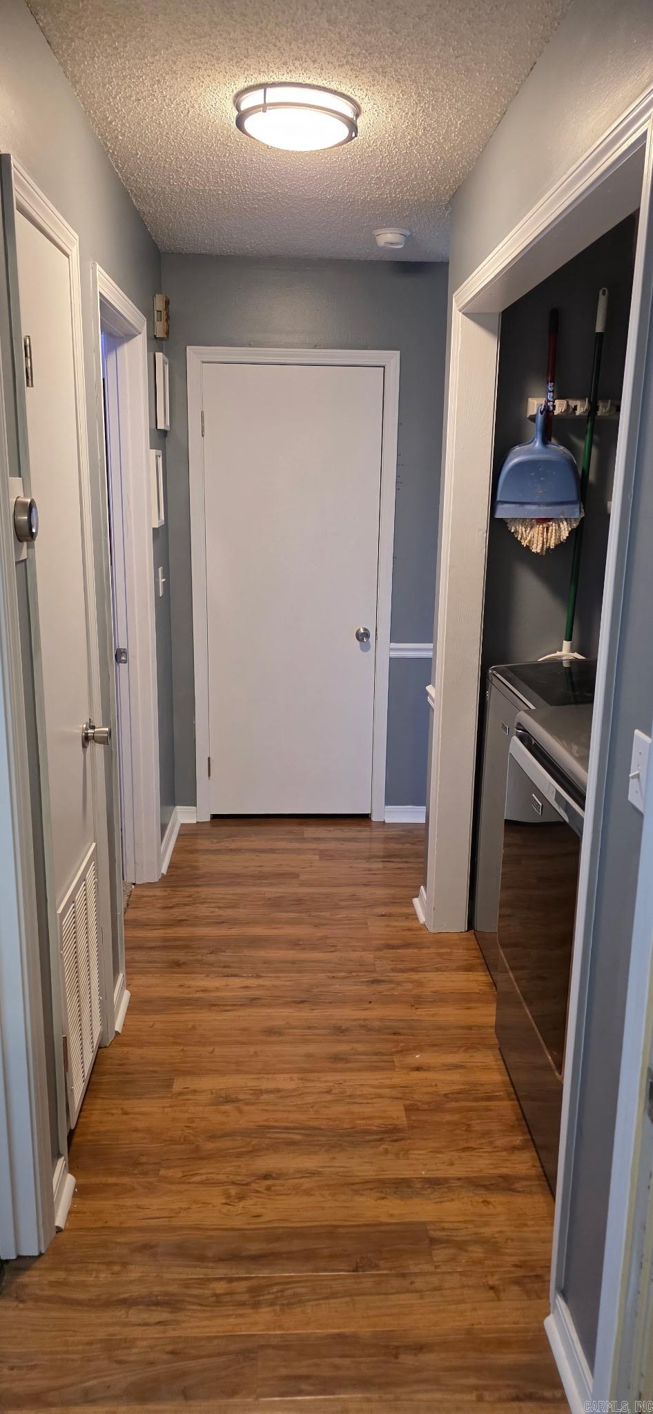 BRIERWOOD - Residential