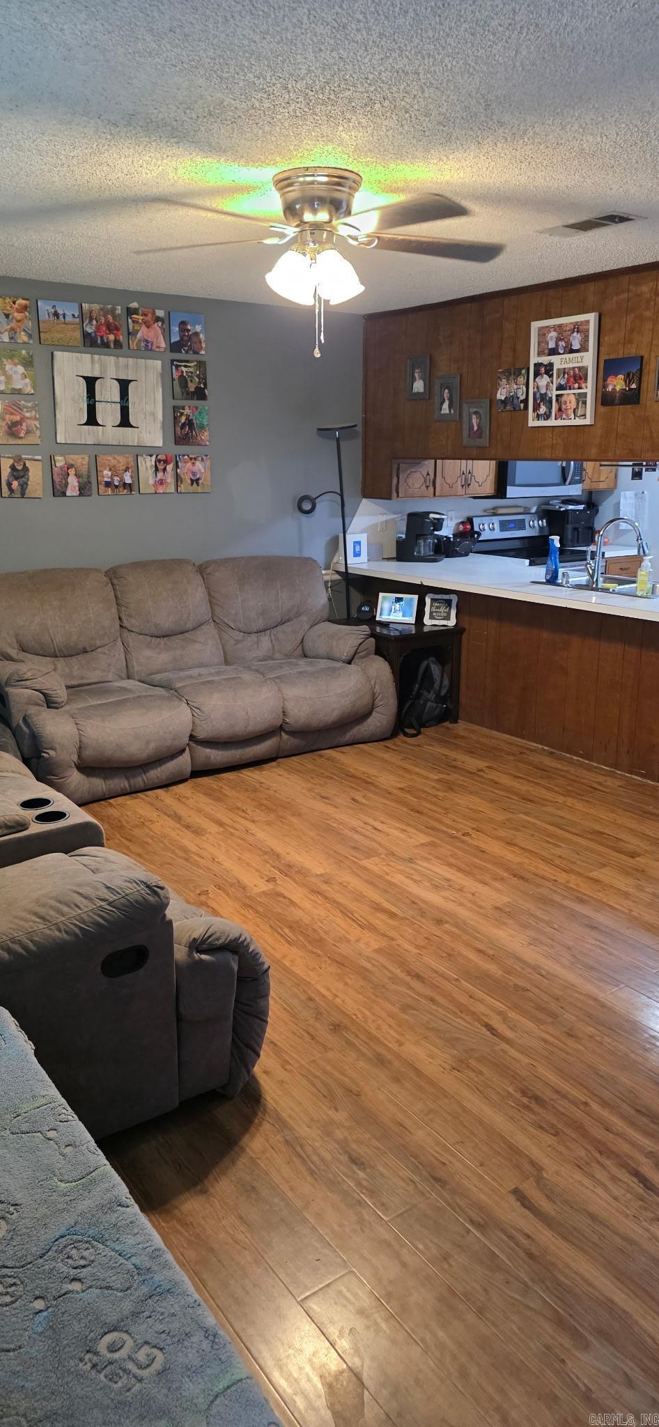 BRIERWOOD - Residential