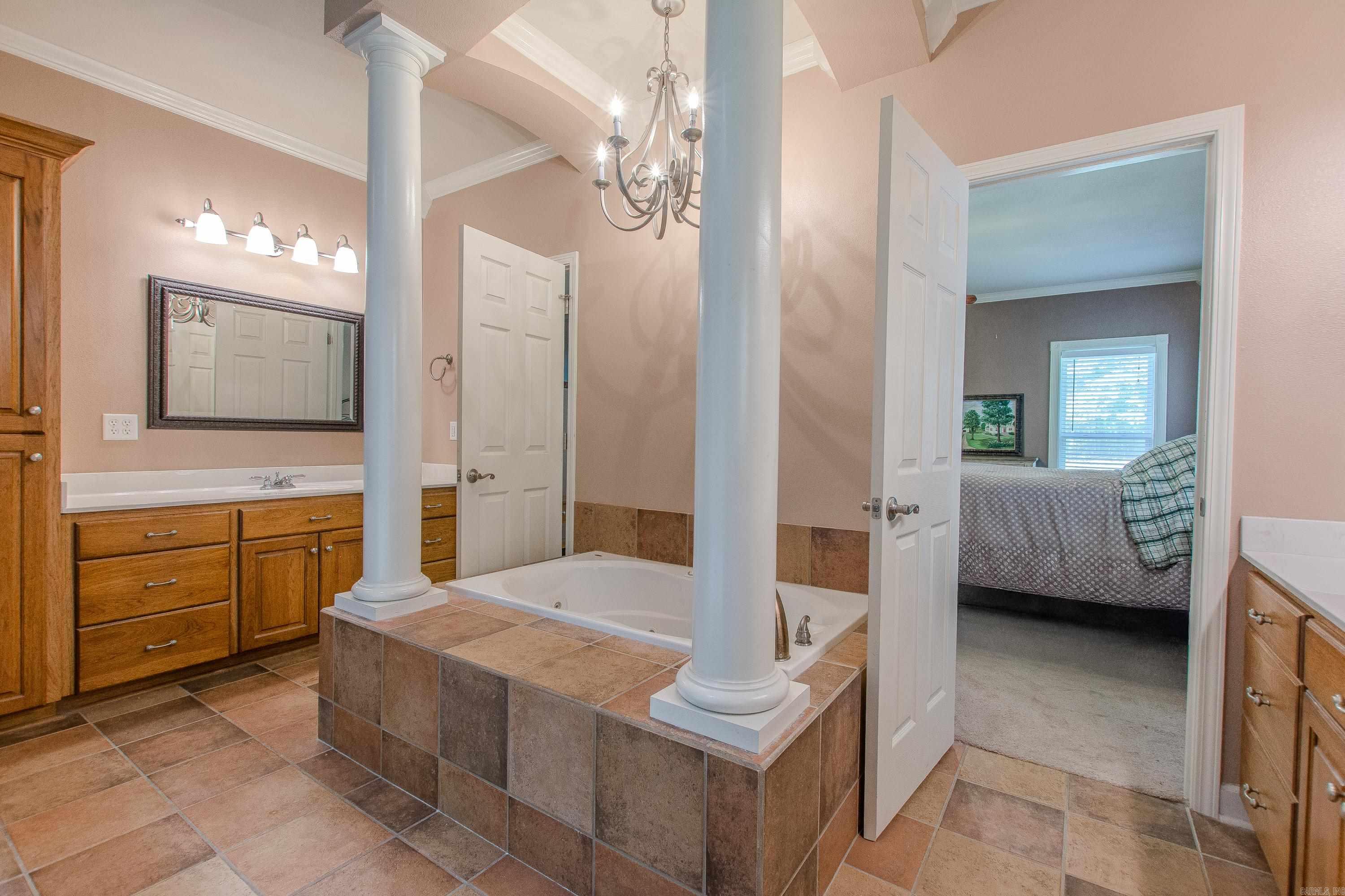 MAPLE CREEK FARMS - Residential