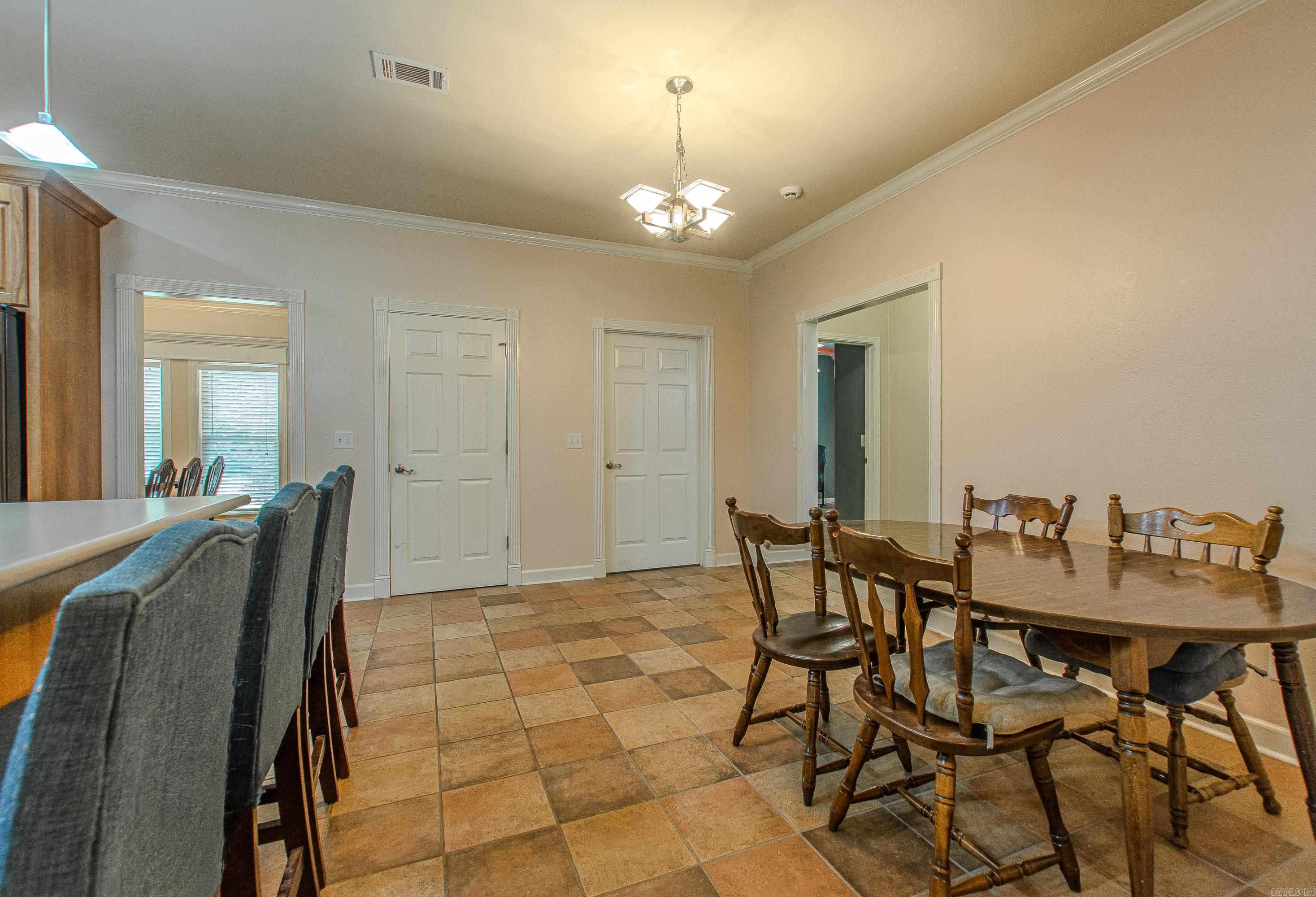 MAPLE CREEK FARMS - Residential