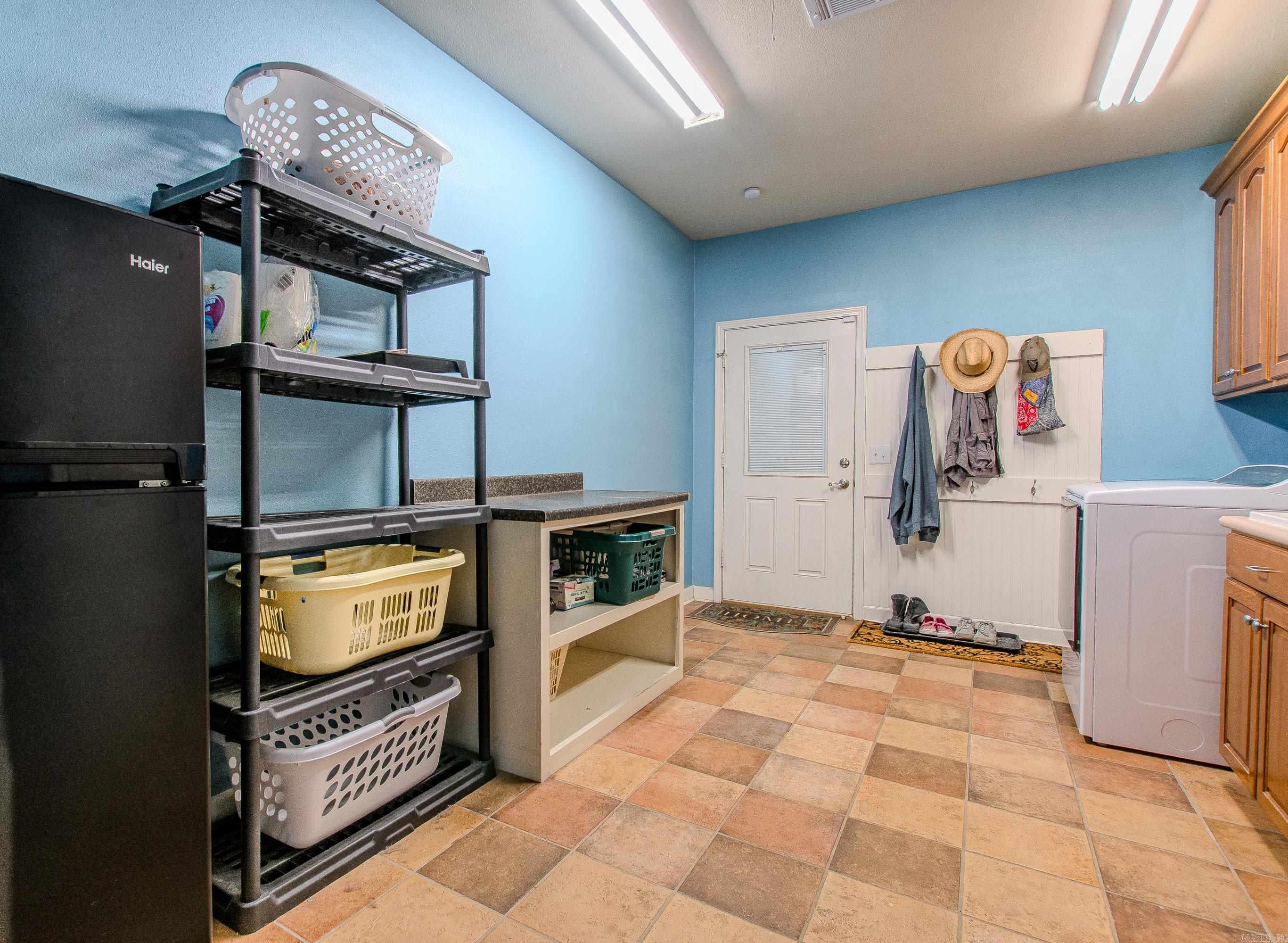 MAPLE CREEK FARMS - Residential