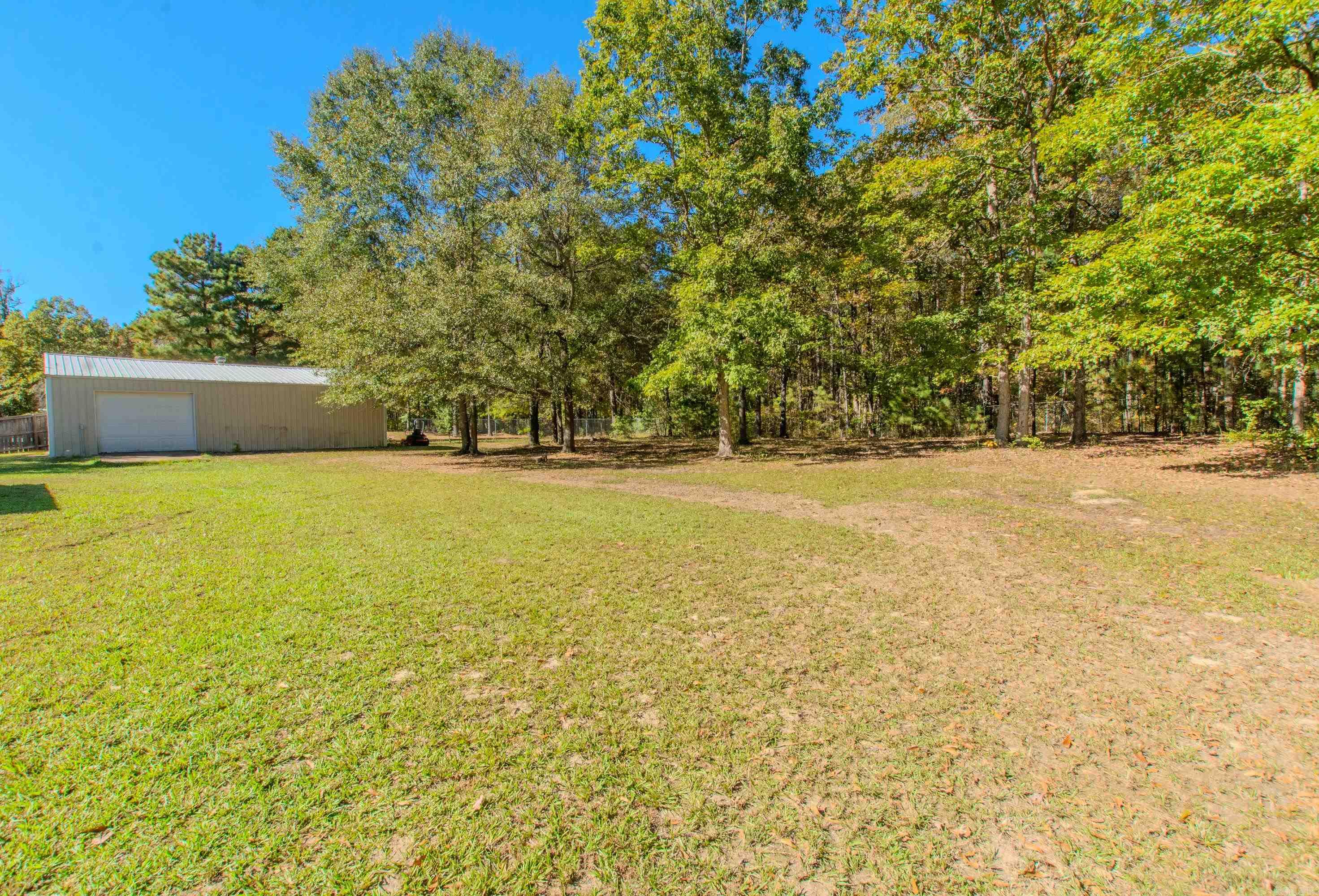 MAPLE CREEK FARMS - Residential