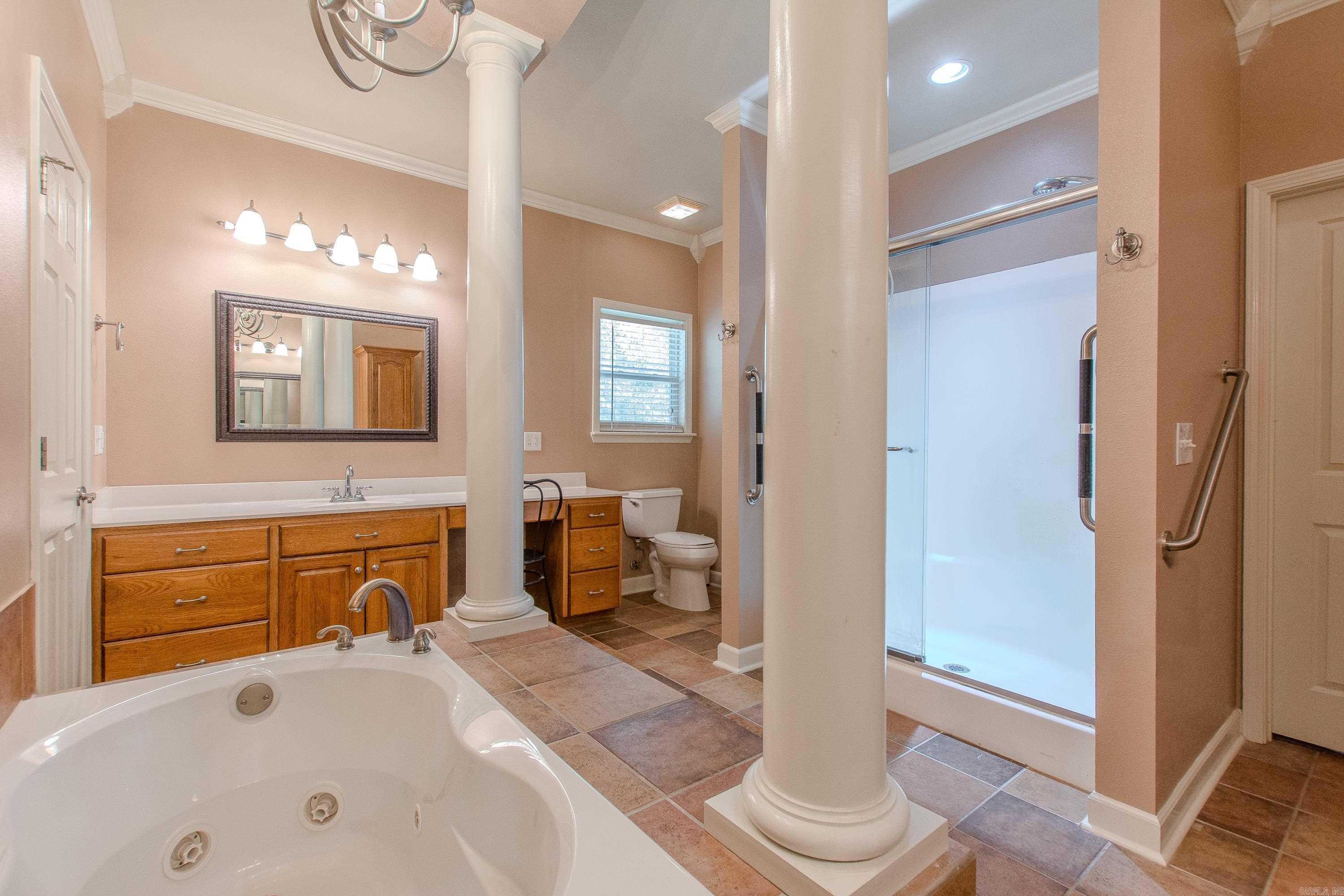 MAPLE CREEK FARMS - Residential