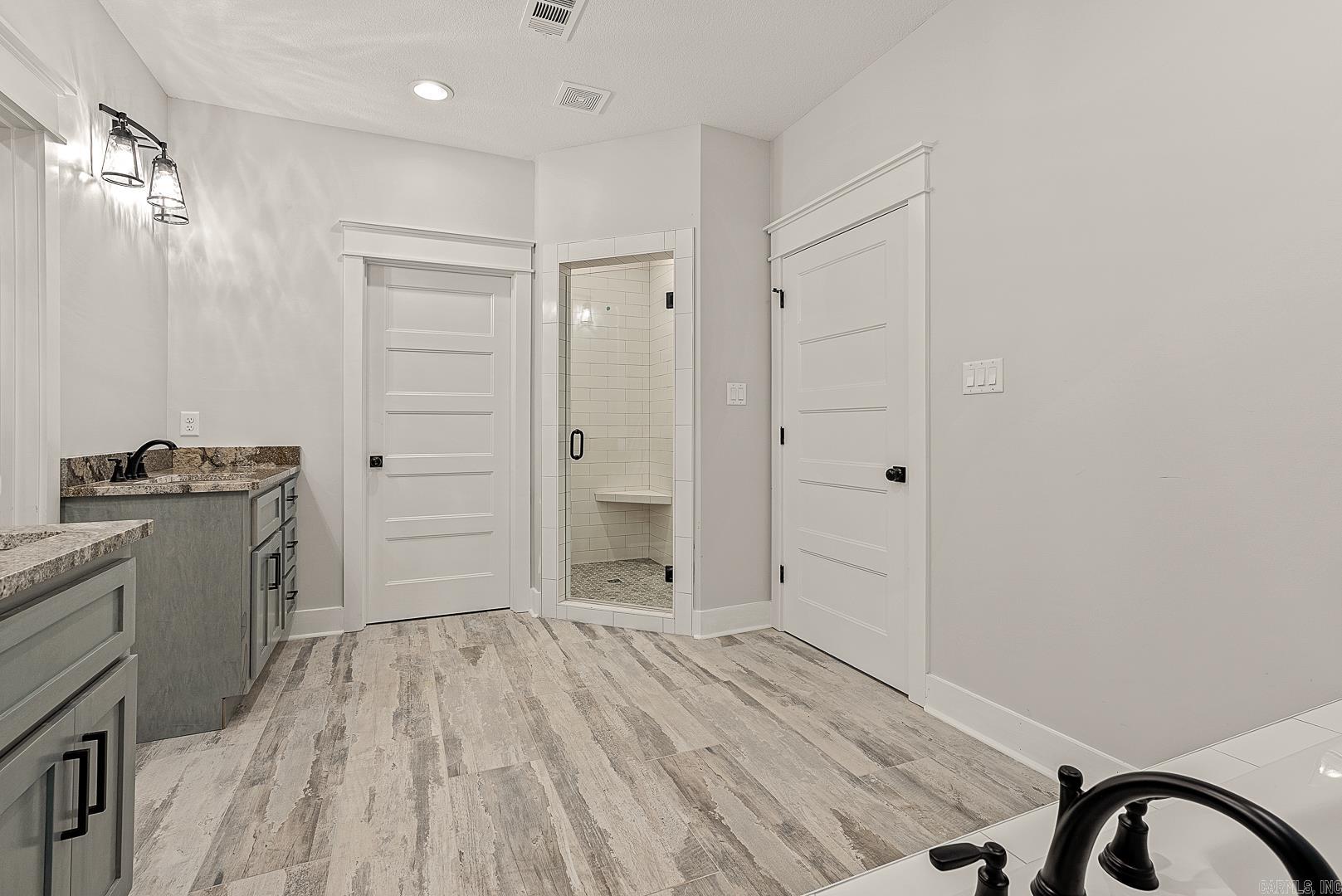 Creekwood - Residential