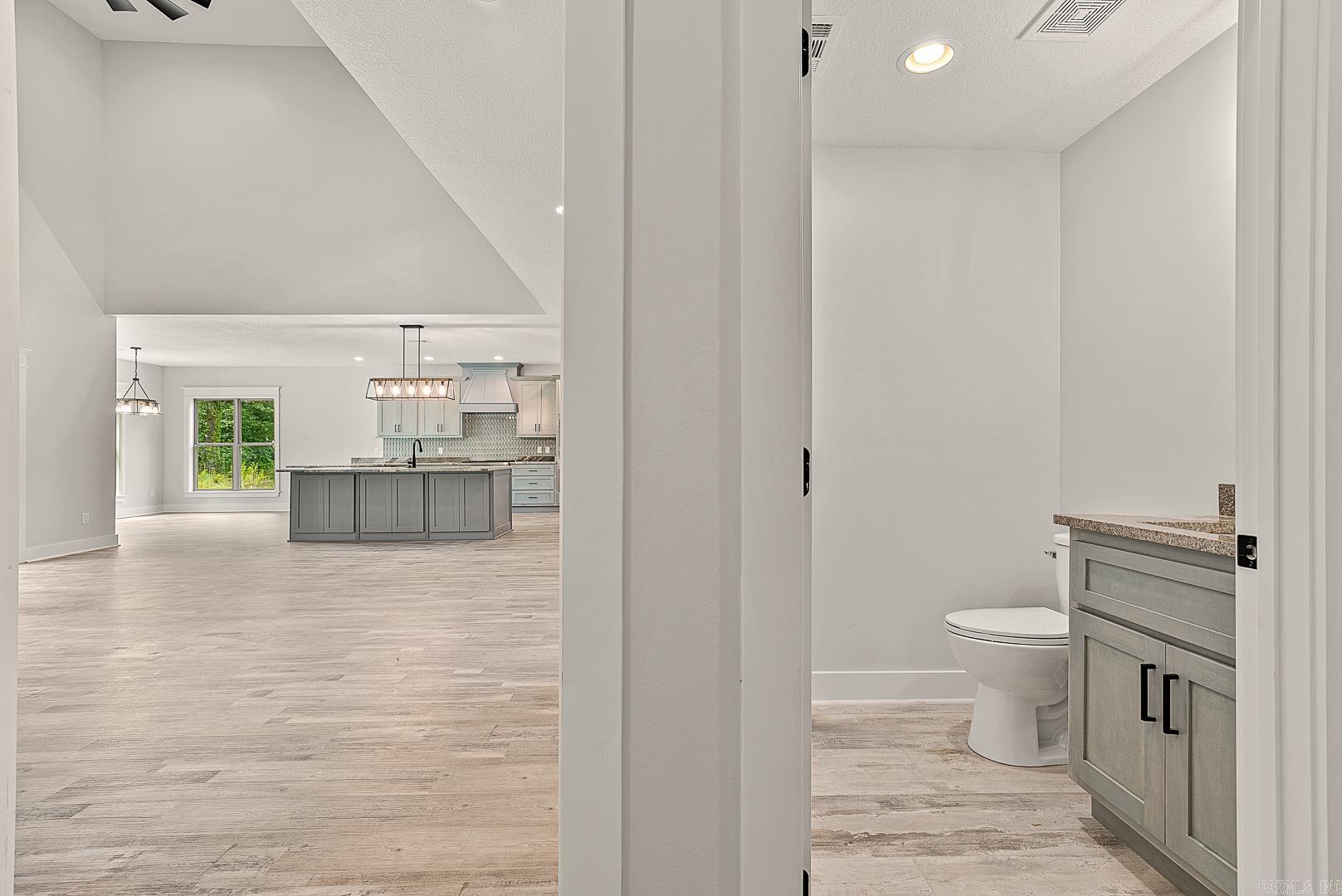 Creekwood - Residential