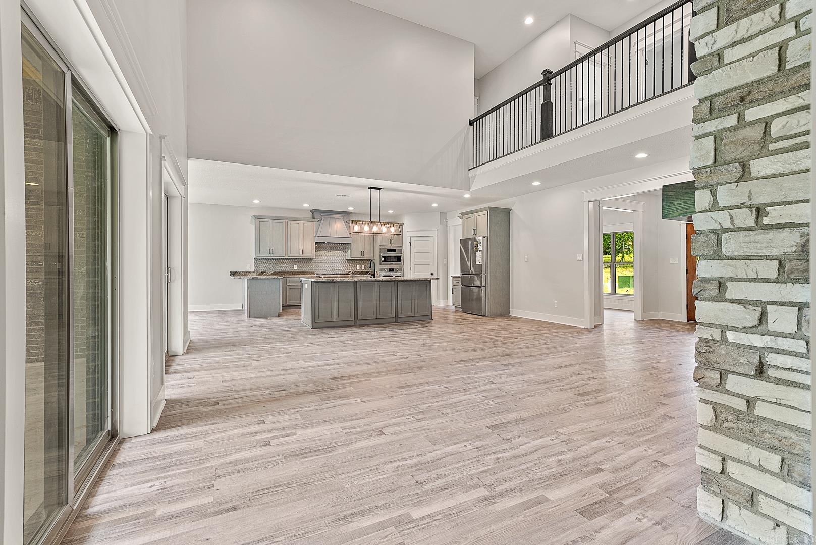 Creekwood - Residential