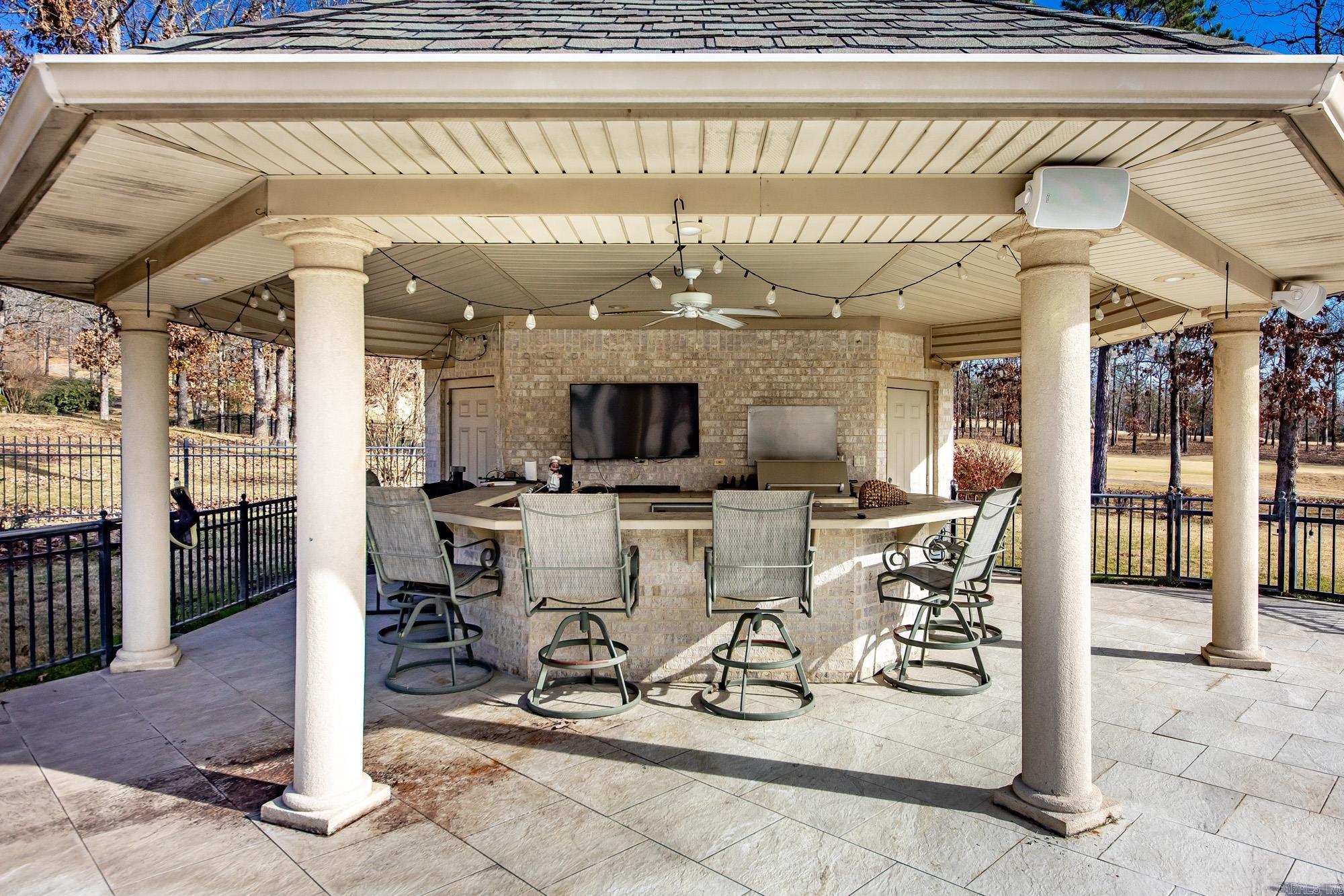 GREYSTONE - Residential