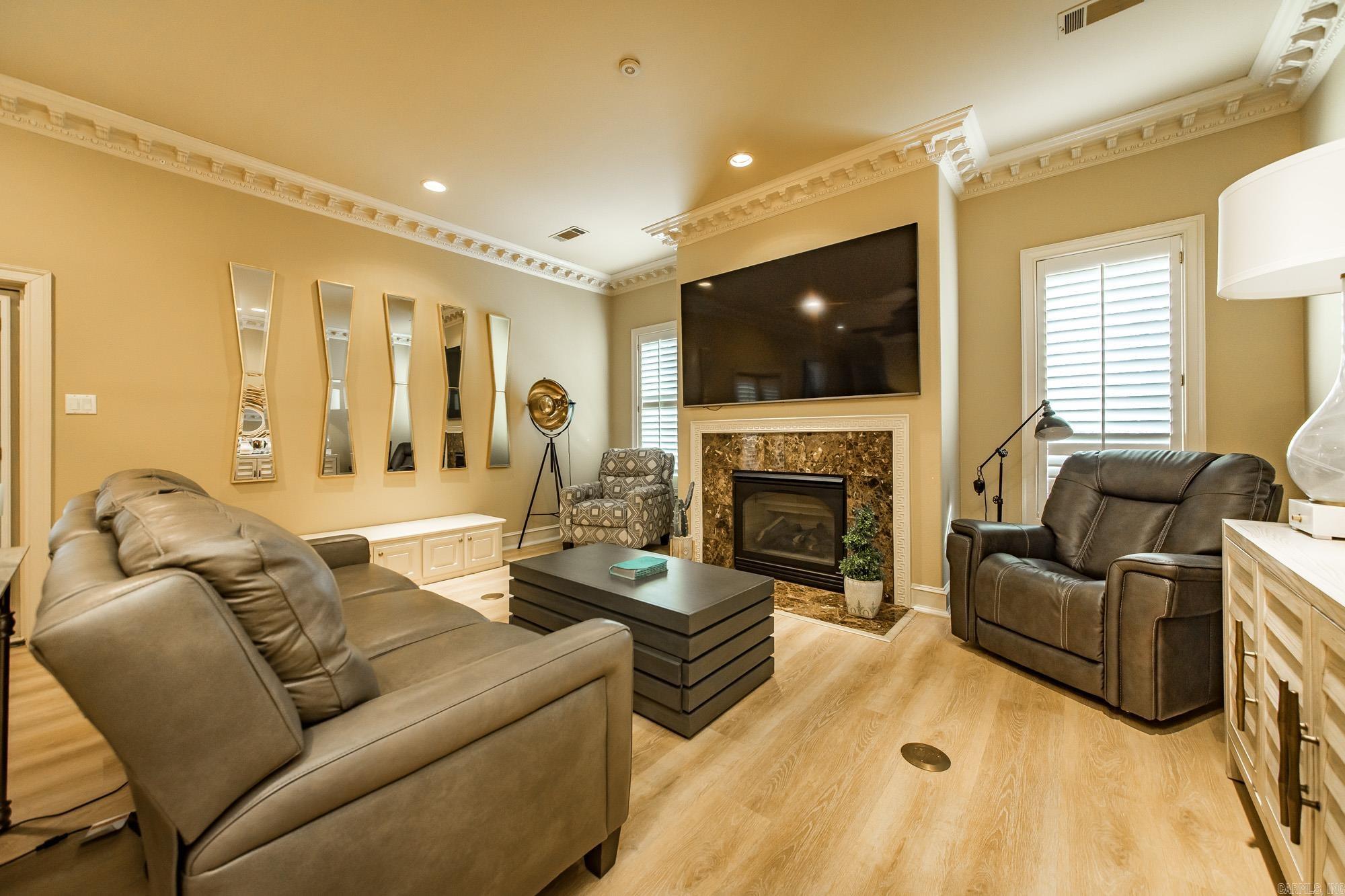 GREYSTONE - Residential