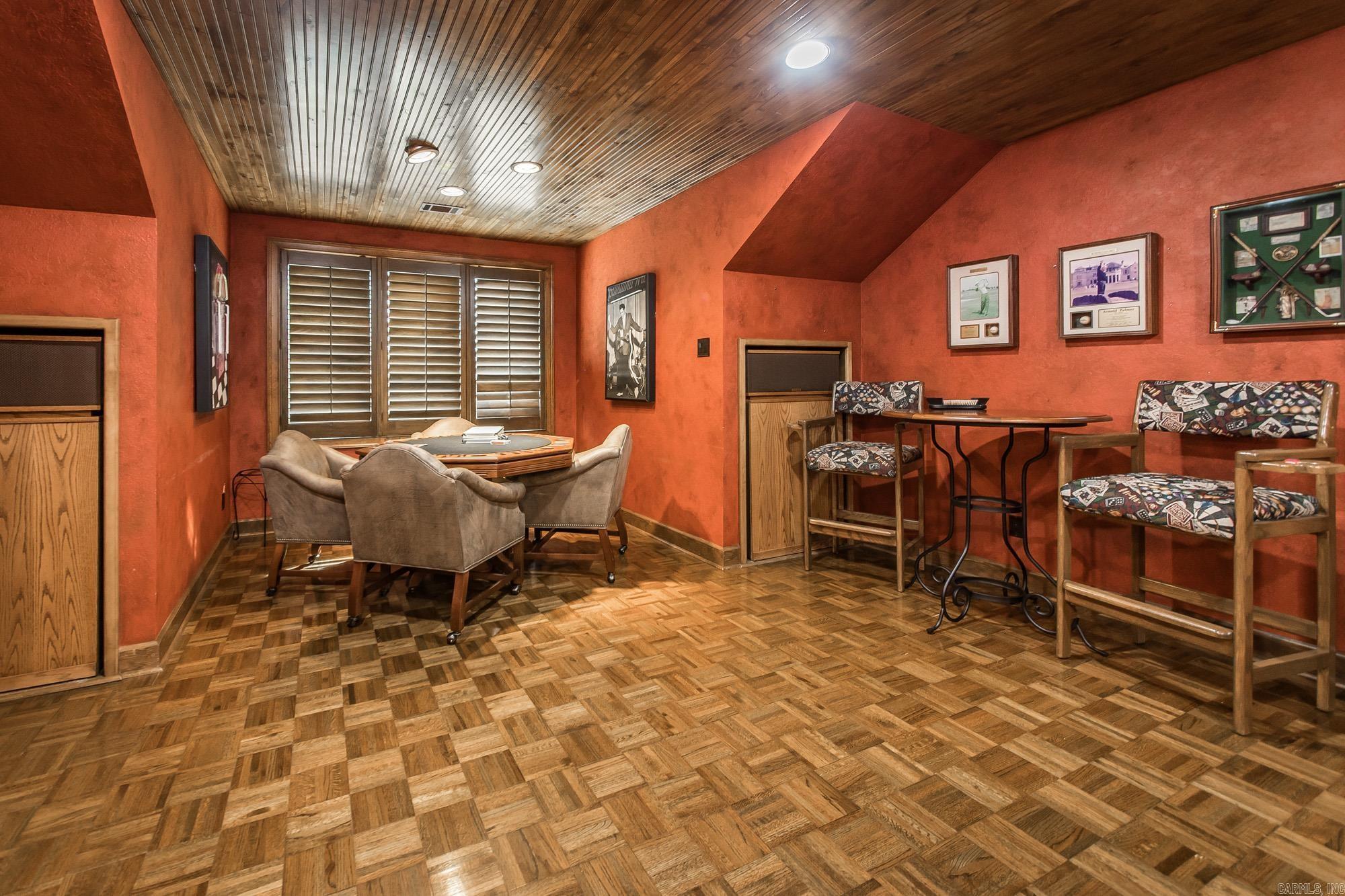 GREYSTONE - Residential