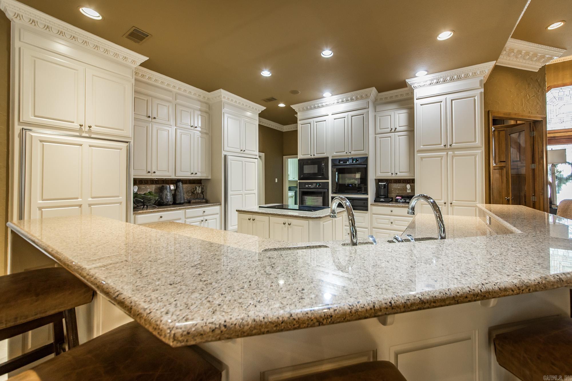 GREYSTONE - Residential