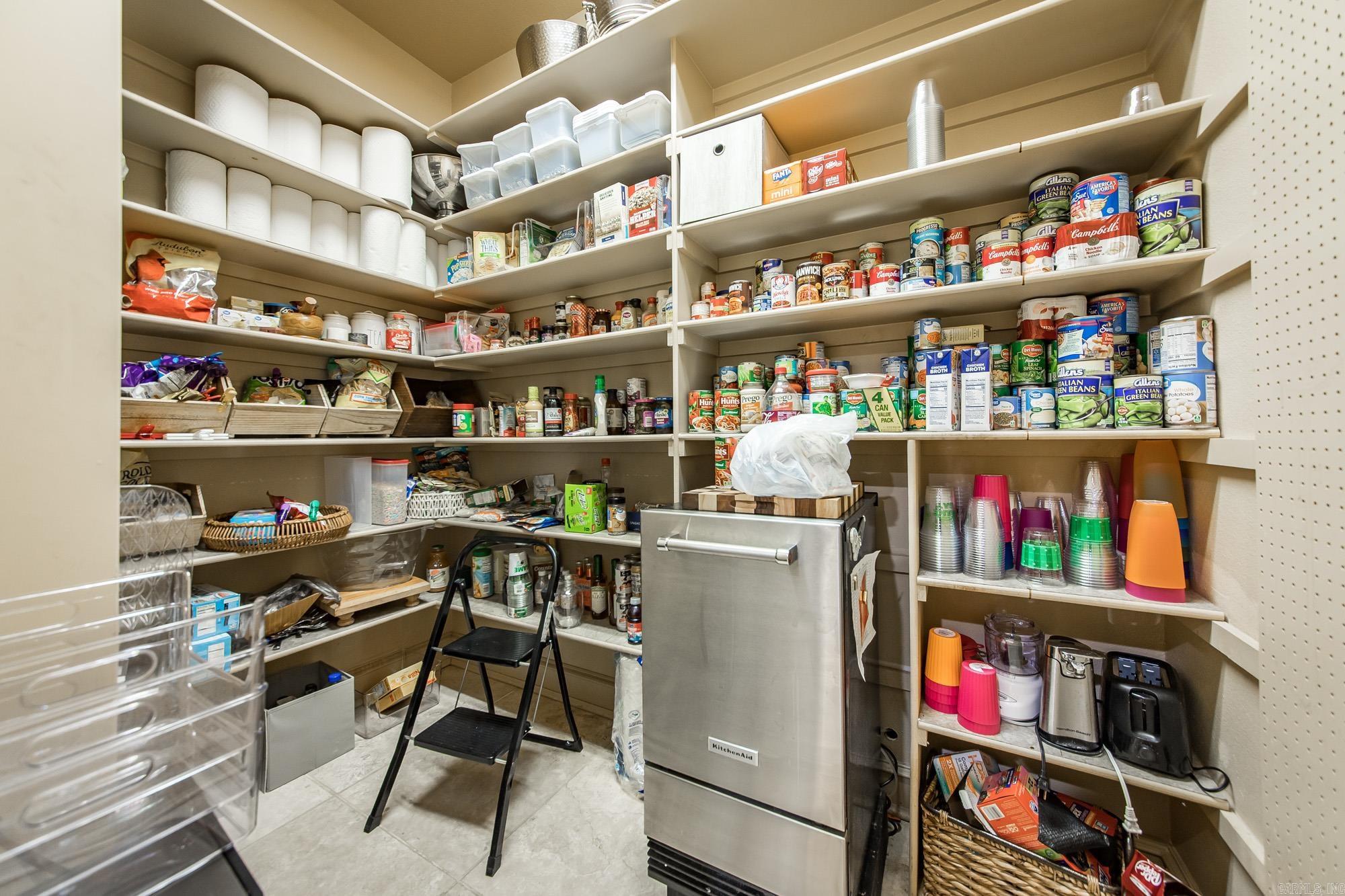 GREYSTONE - Residential