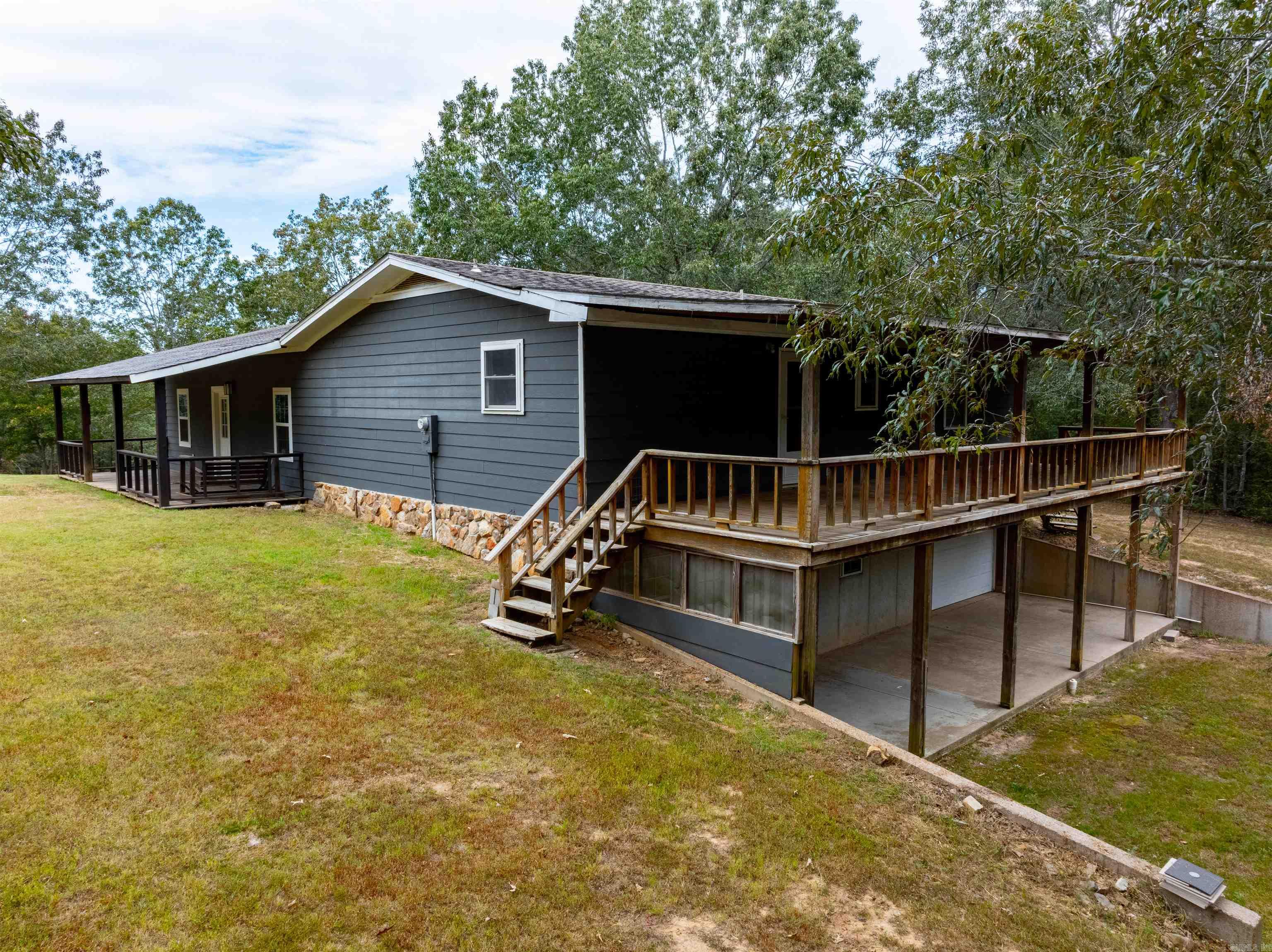 Metes & Bounds - Residential