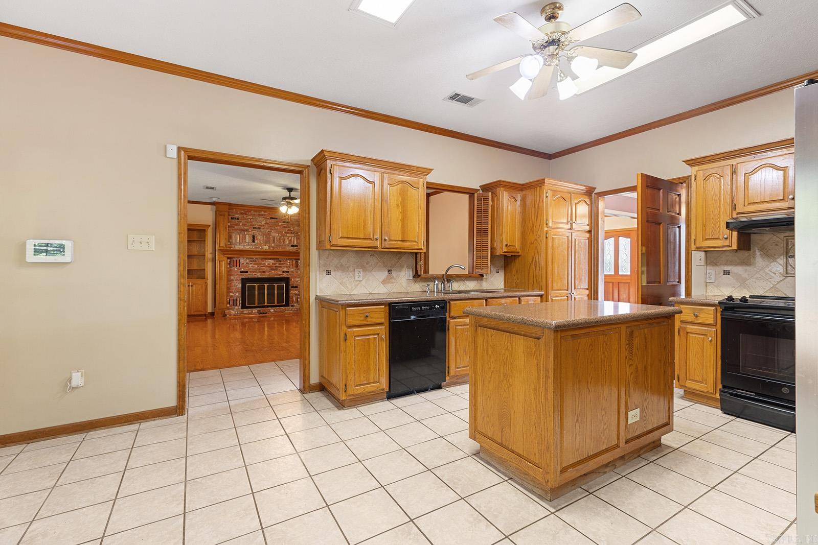 EDGEWATER ADDN - Residential