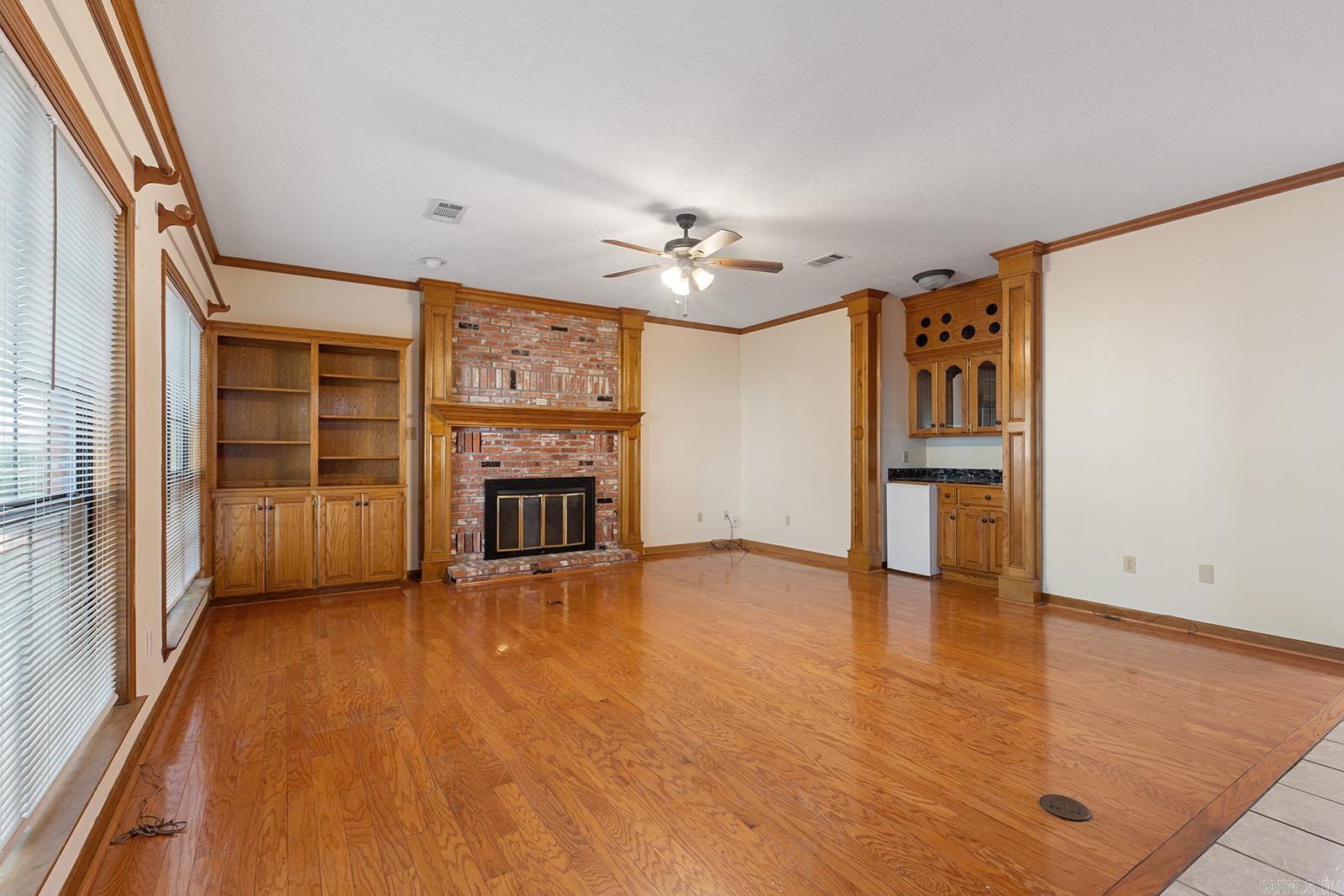 EDGEWATER ADDN - Residential